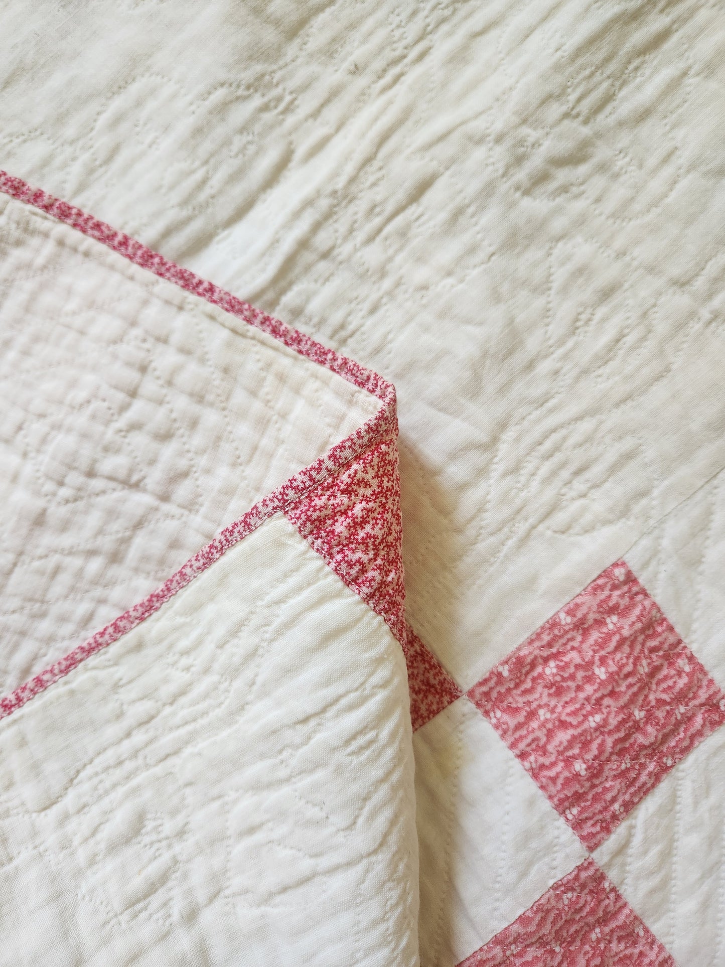 Antique Pink & White Irish Chain Quilt