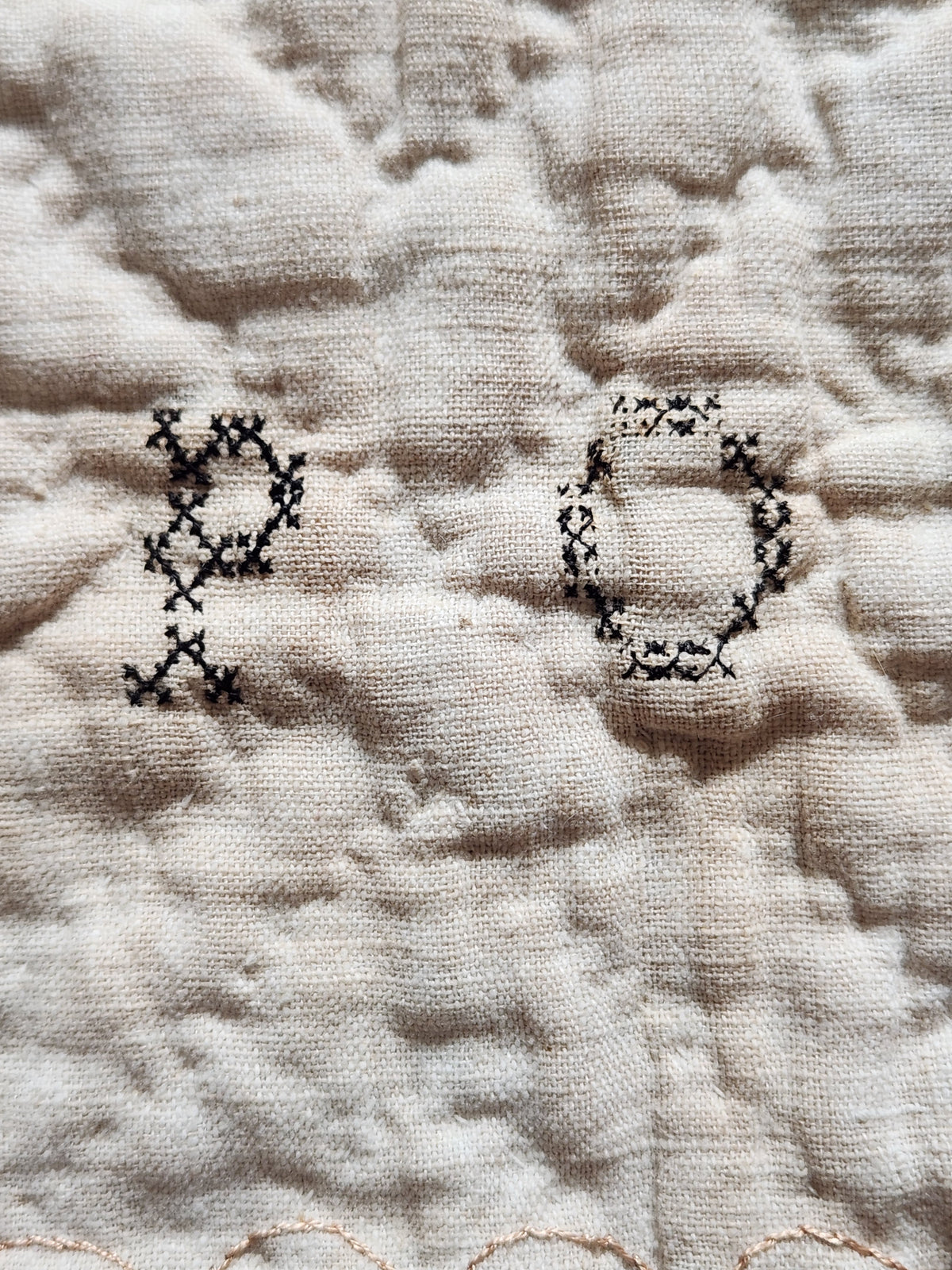 Antique Chintz Center Medallion Quilt c1830
