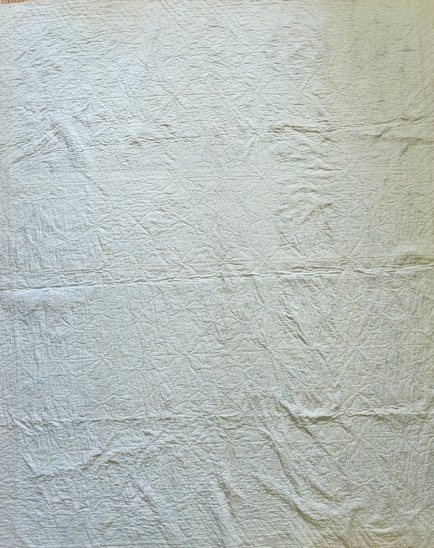 Antique 19th Century Crown Quilt
