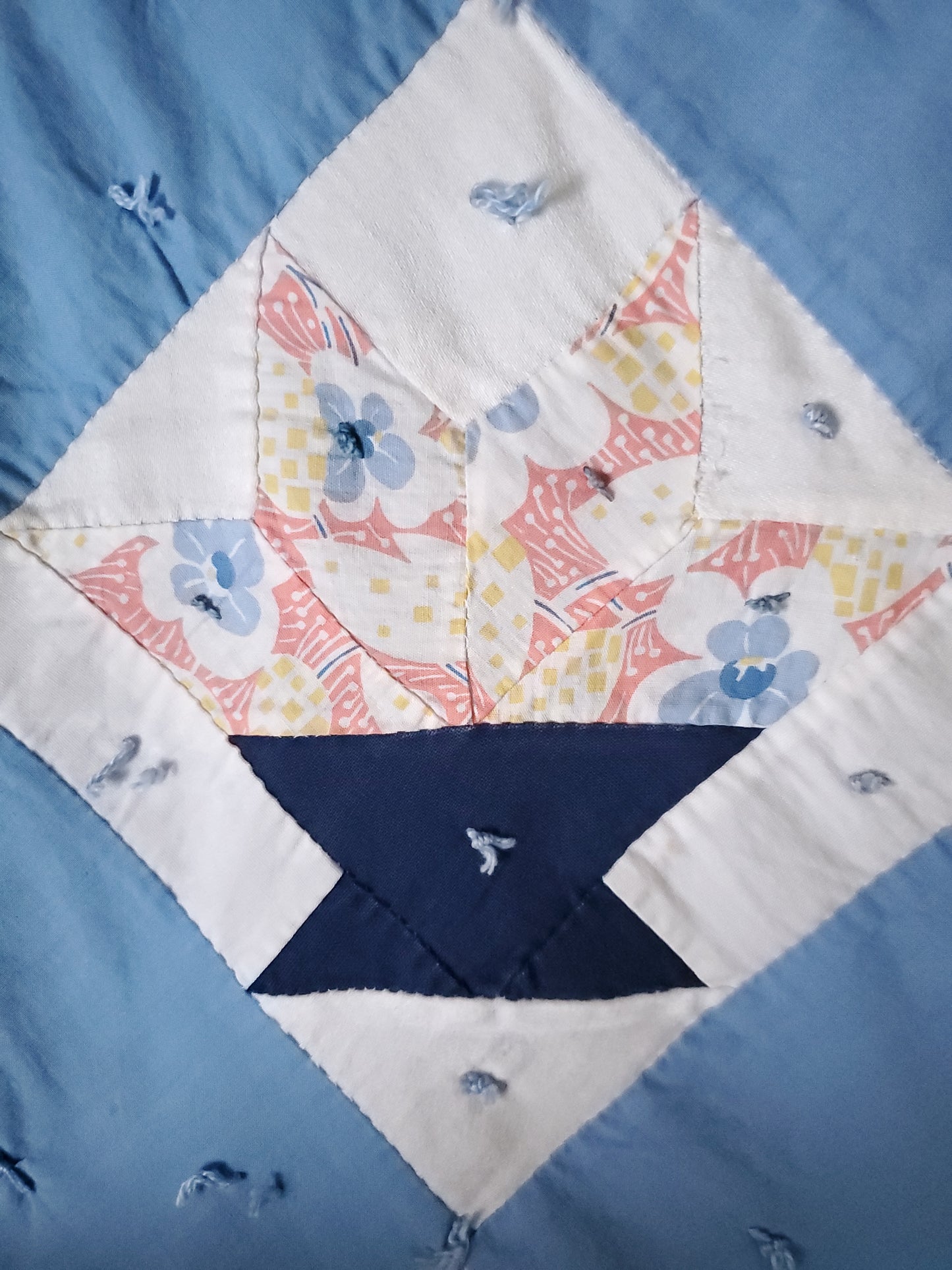 Blue & White Vintage Cactus Basket Quilt