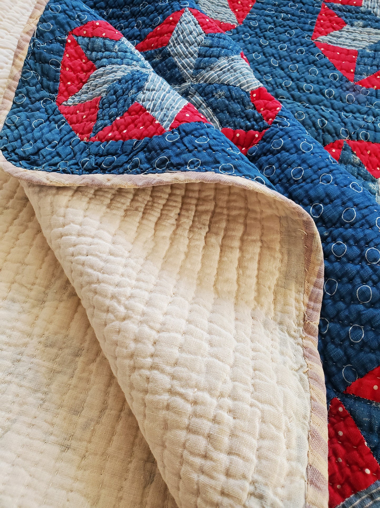 Stunning Red White & Blue Antique Star Quilt, ca 1900