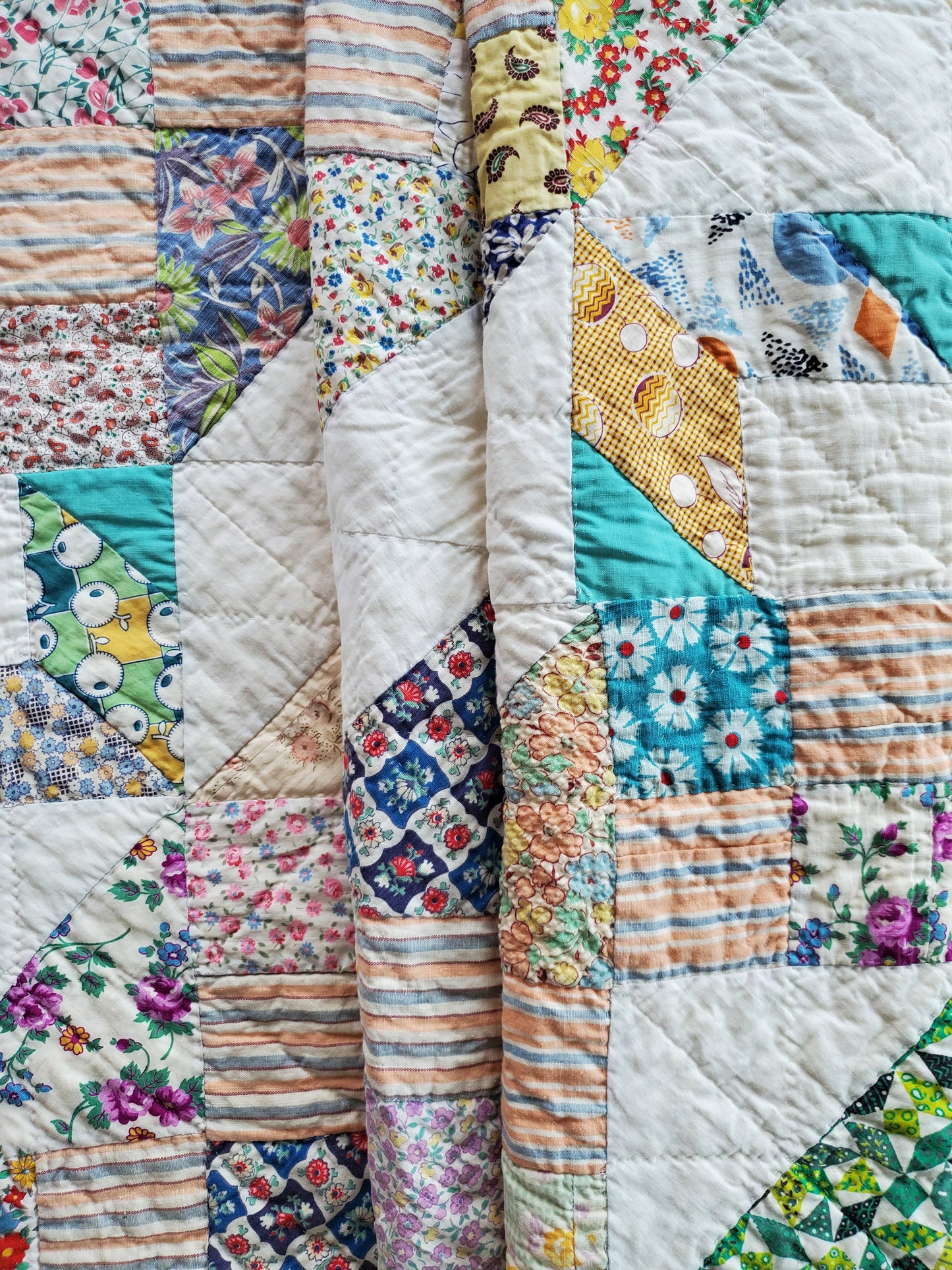 Vintage Feed Sack Quilt, ca 1930