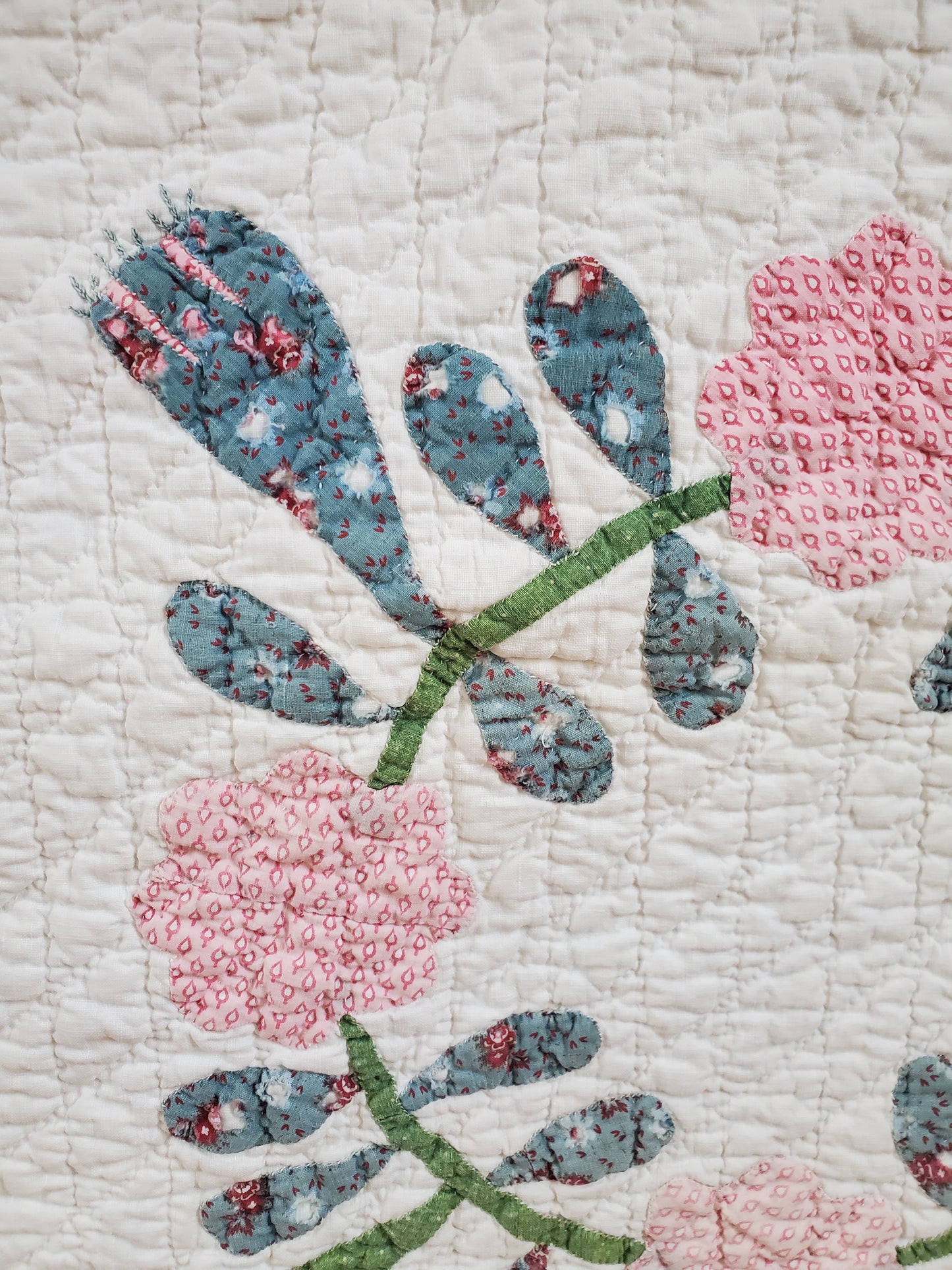 19th Century Pink & Green Antique Rose Wreath Applique Quilt