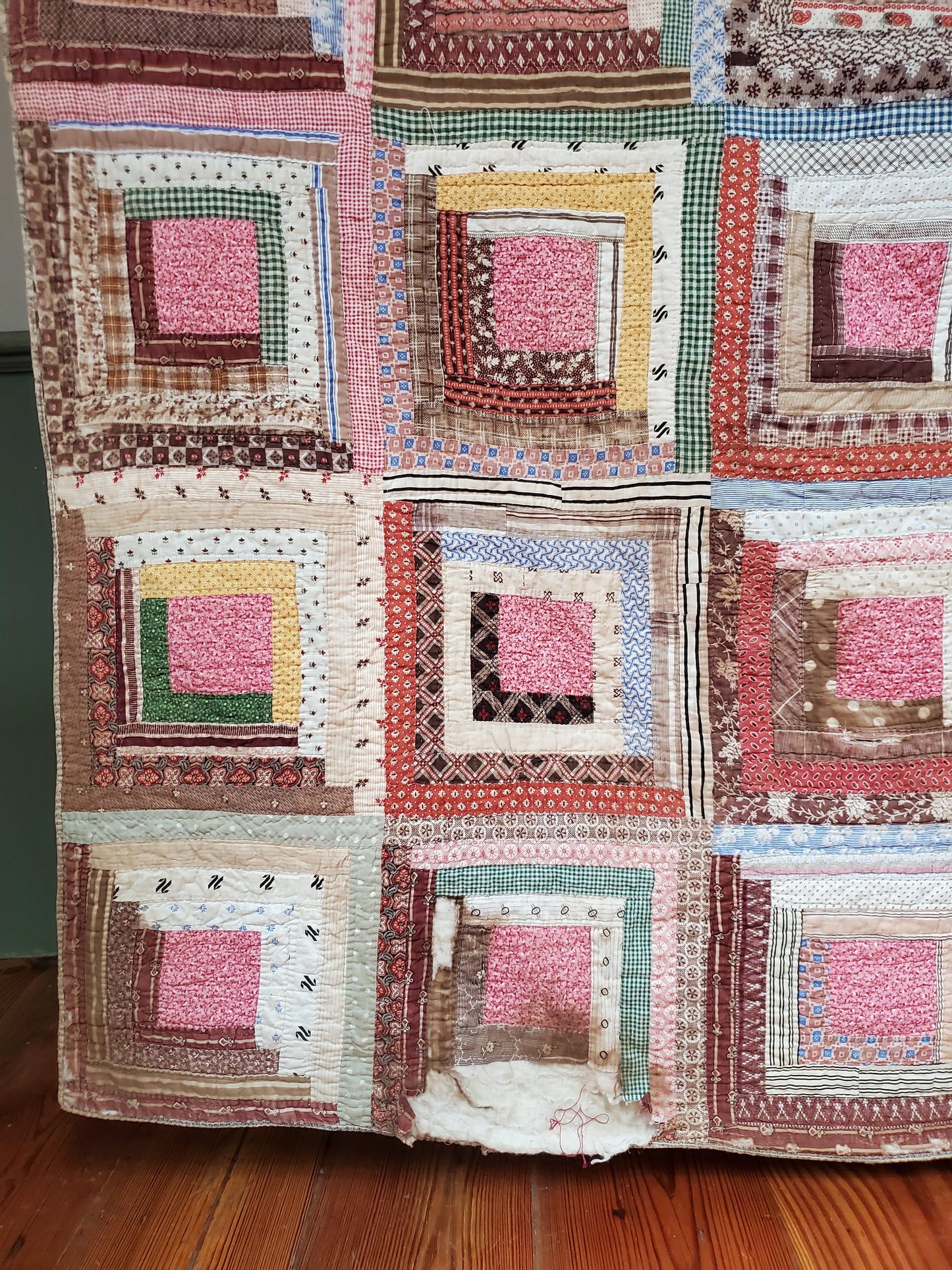 Stunning, Antique, Fussy Cut Log Cabin Quilt, ca 1870