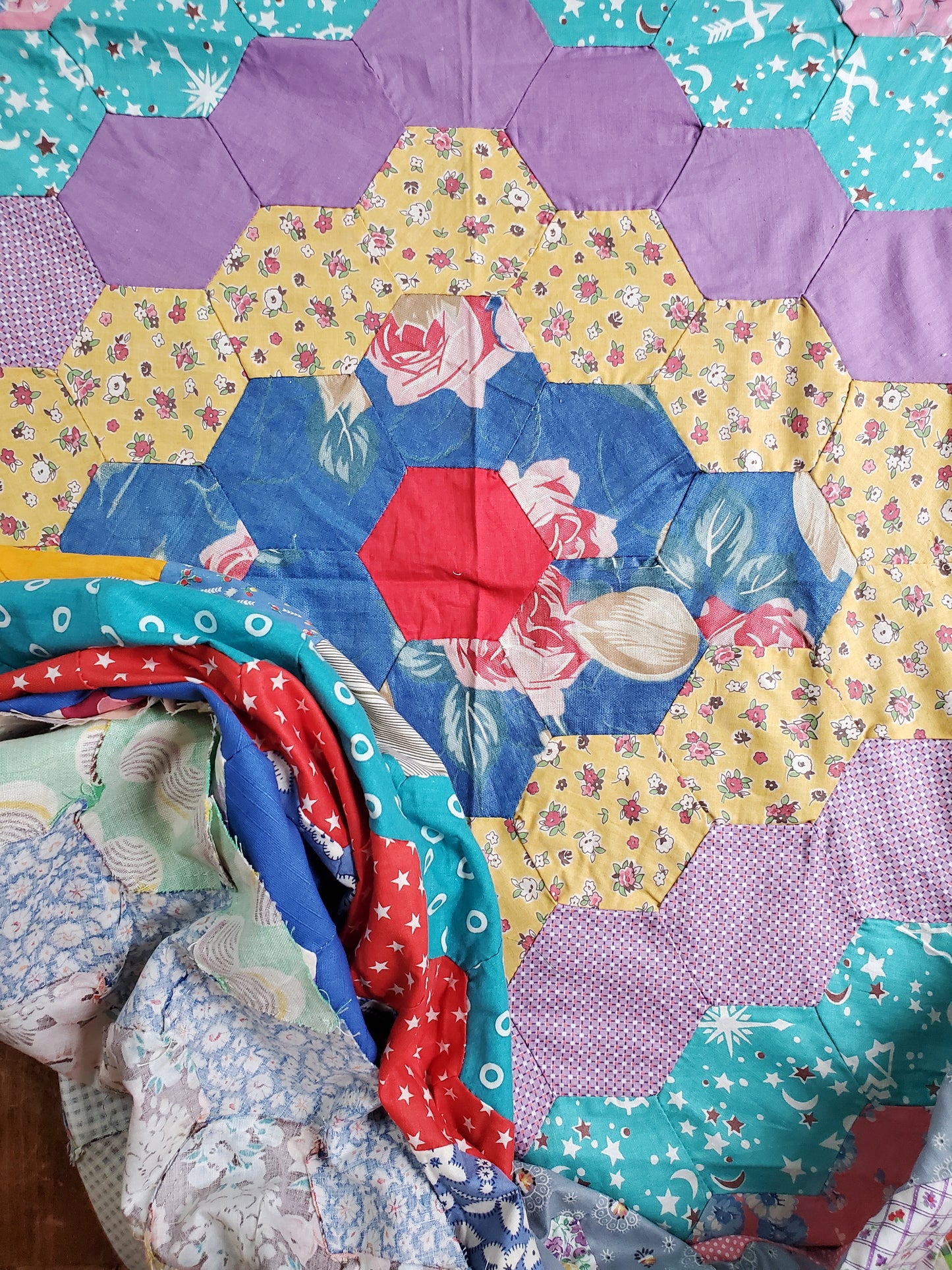 Vintage Diamond Hexagon Flower Quilt Top, ca 1930