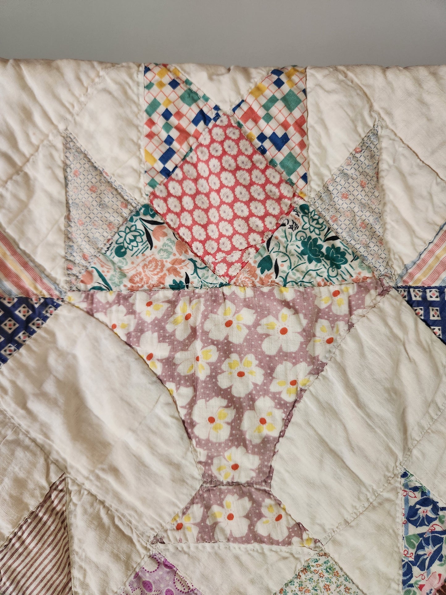 Vintage Cake Stand Quilt c1930