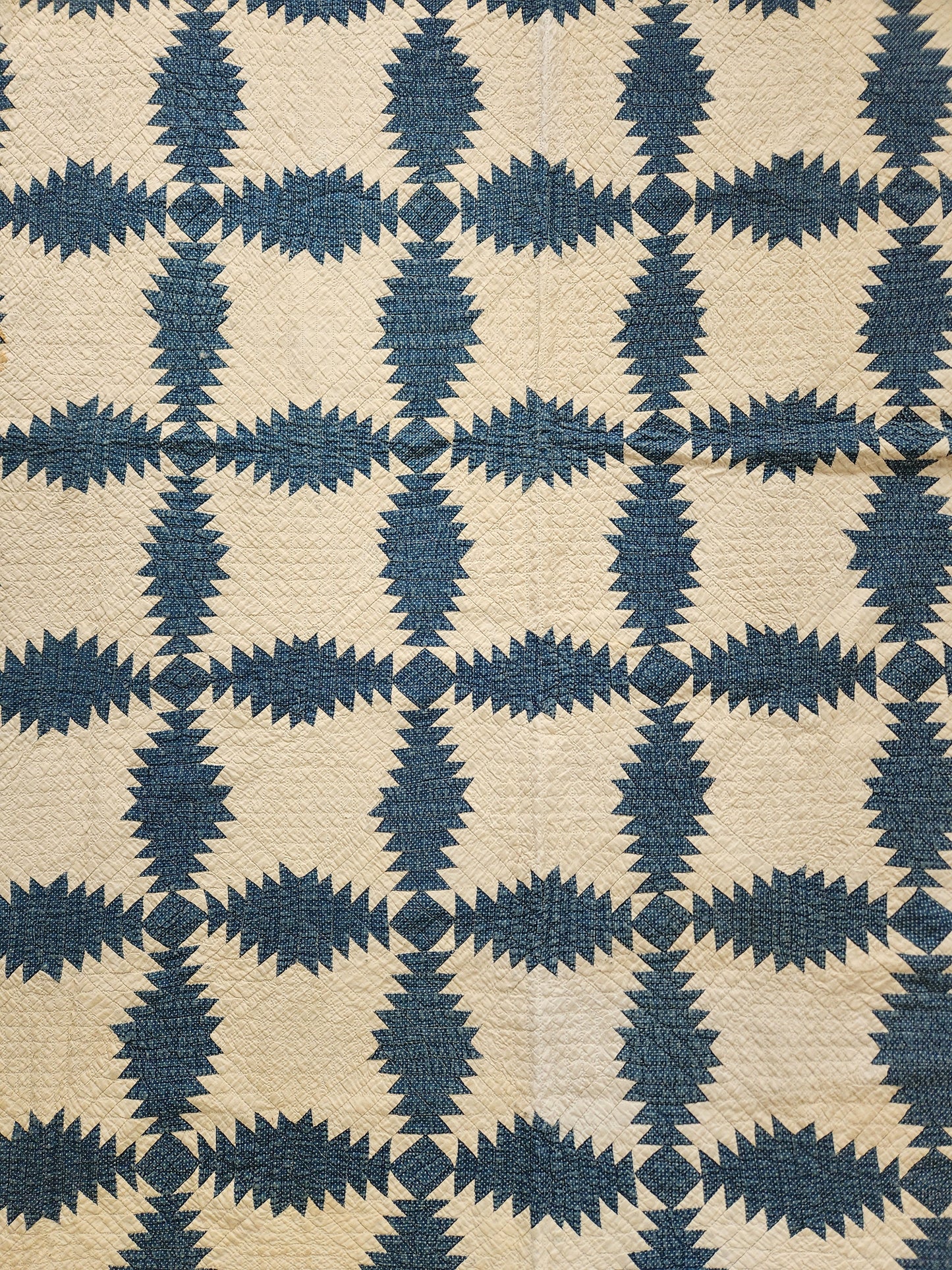 Antique Indigo & White Pineapple Quilt