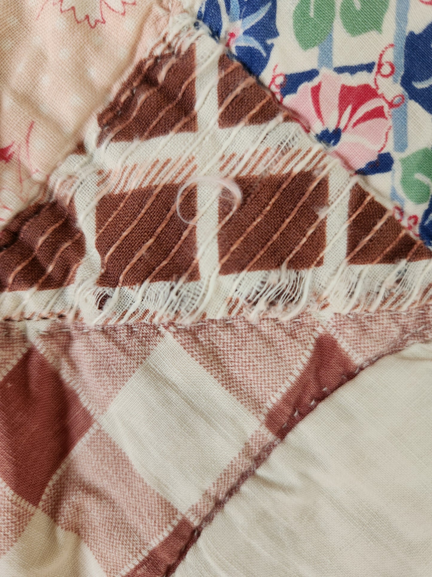 Vintage Cake Stand Quilt c1930