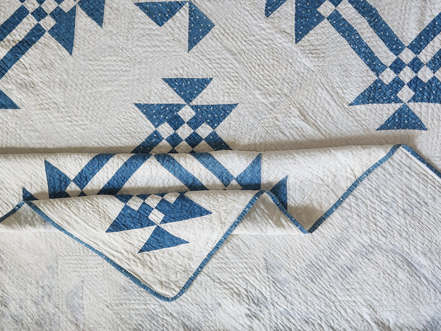 Antique Blue & White Missouri Puzzle Quilt