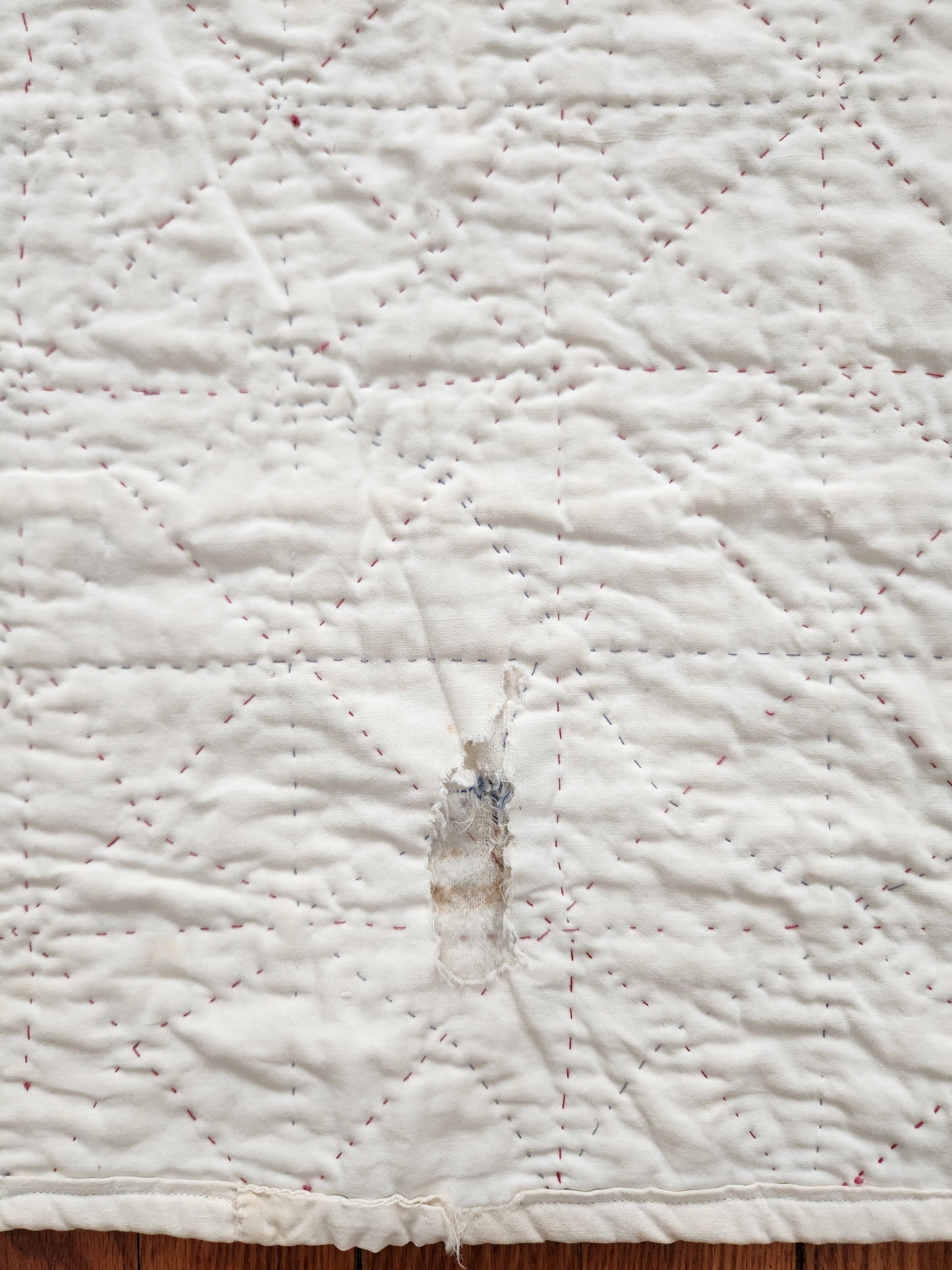 Vintage Humming Bird Quilt c1950