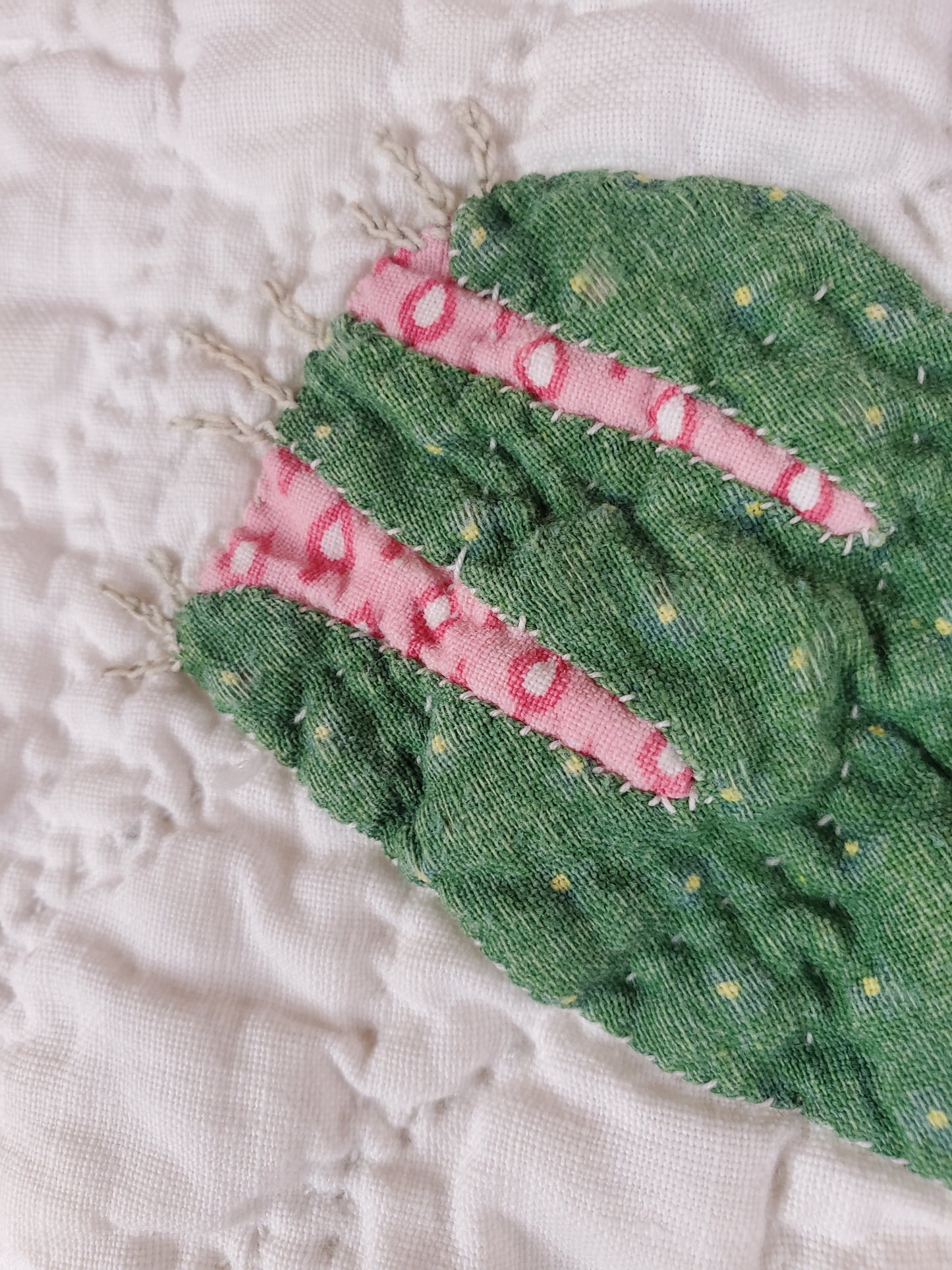 19th Century Pink & Green Antique Rose Wreath Applique Quilt