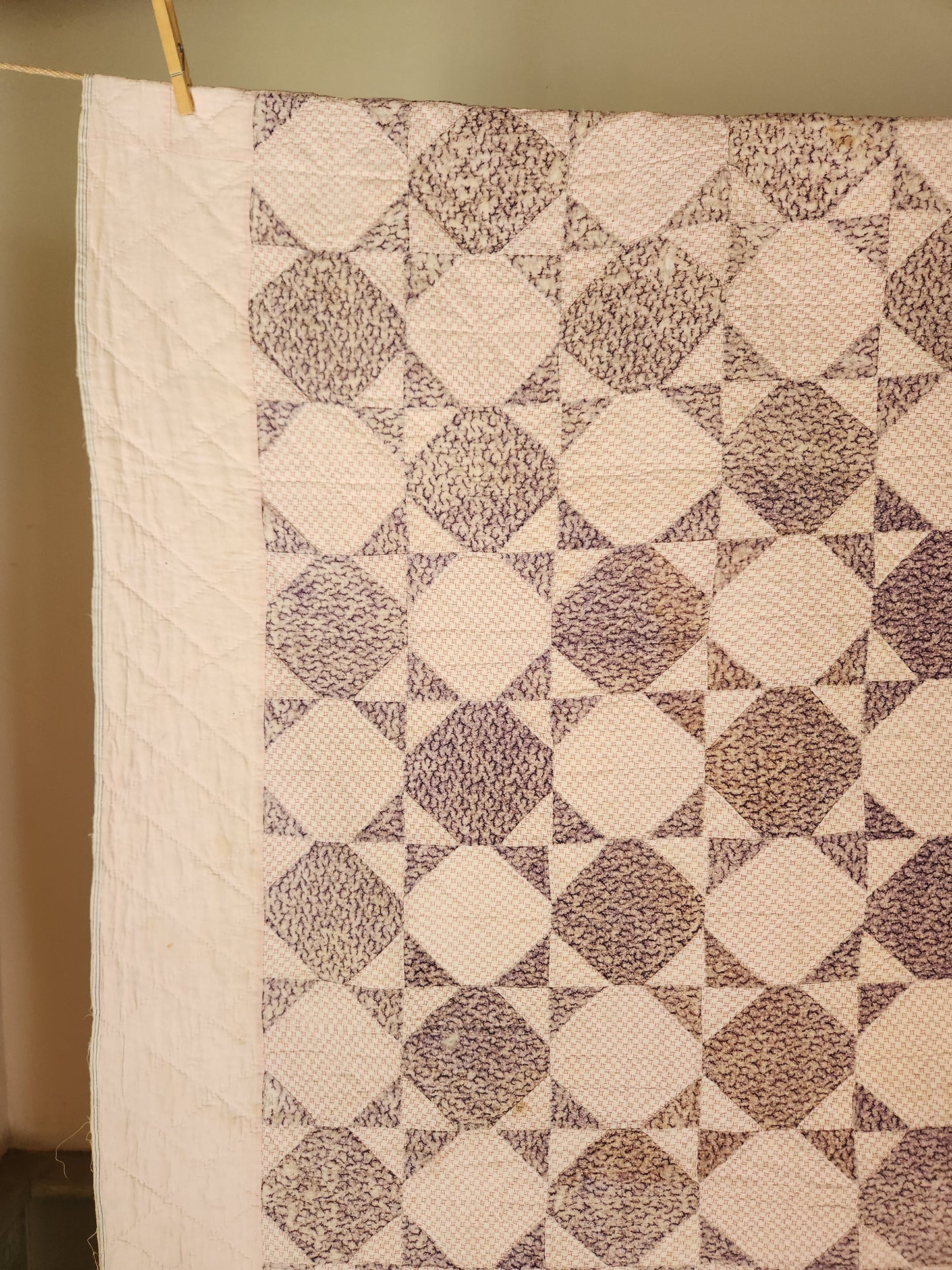 Antique Purple Snowball Quilt