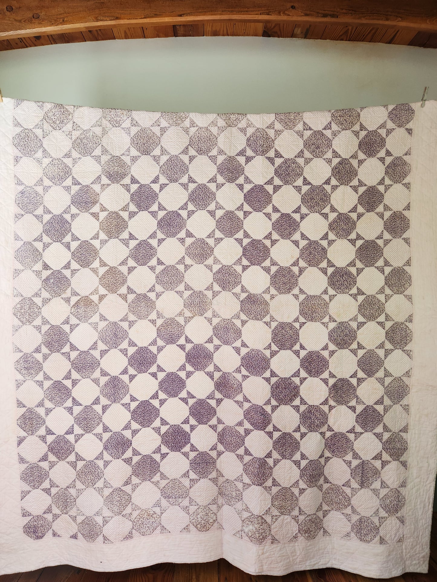 Antique Purple Snowball Quilt