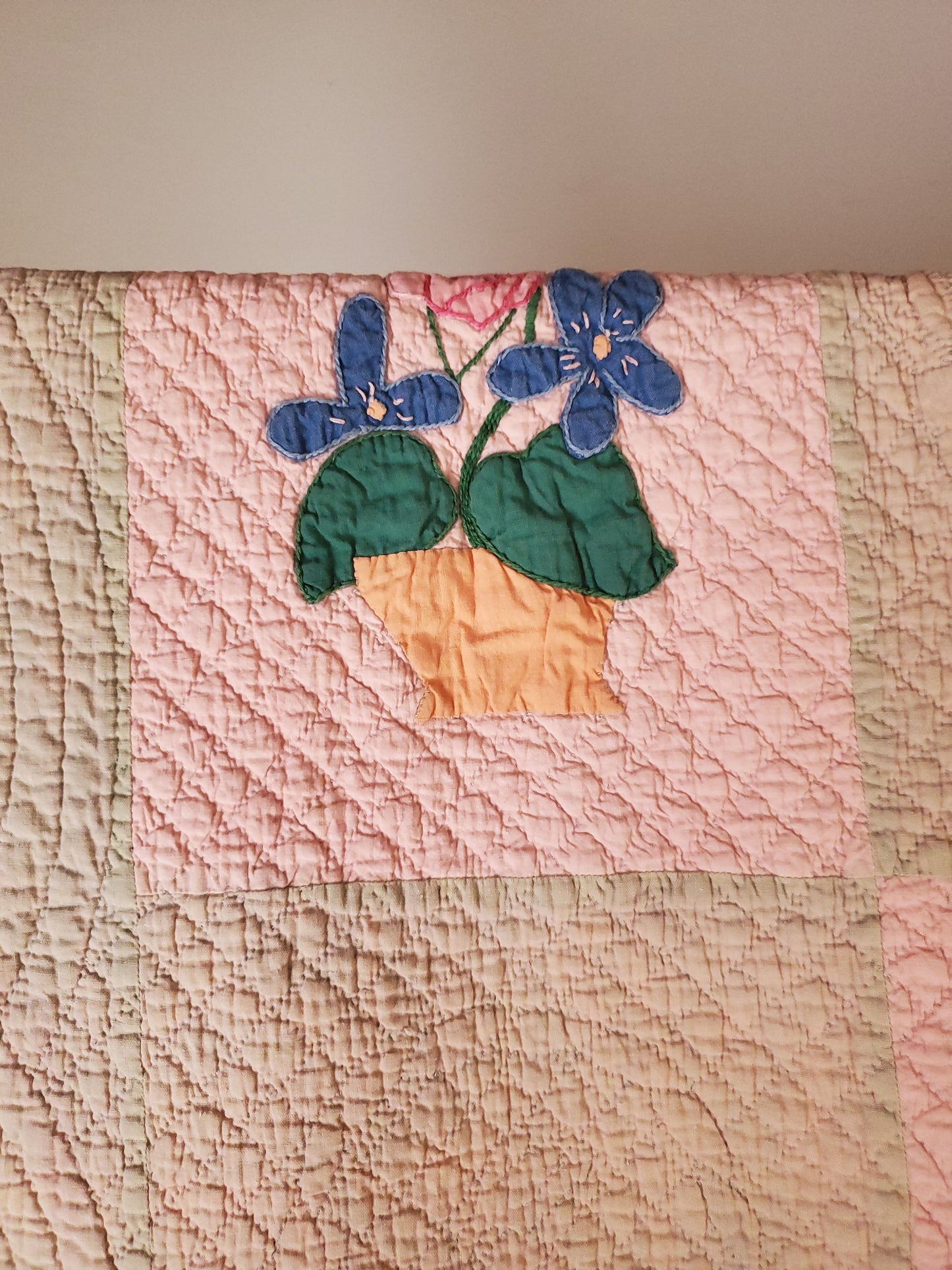 Vintage Flower Vignettes Quilt, ca 1940