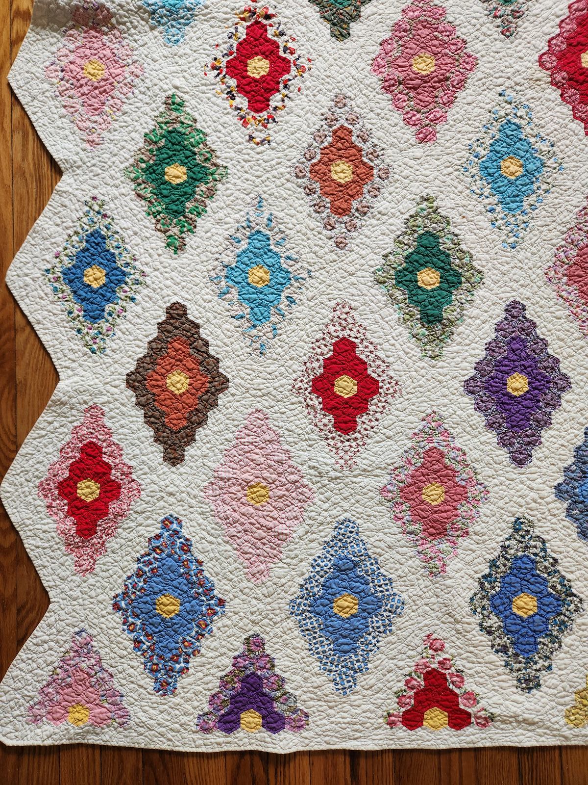 Vintage Hexagon Flower Quilt c1950