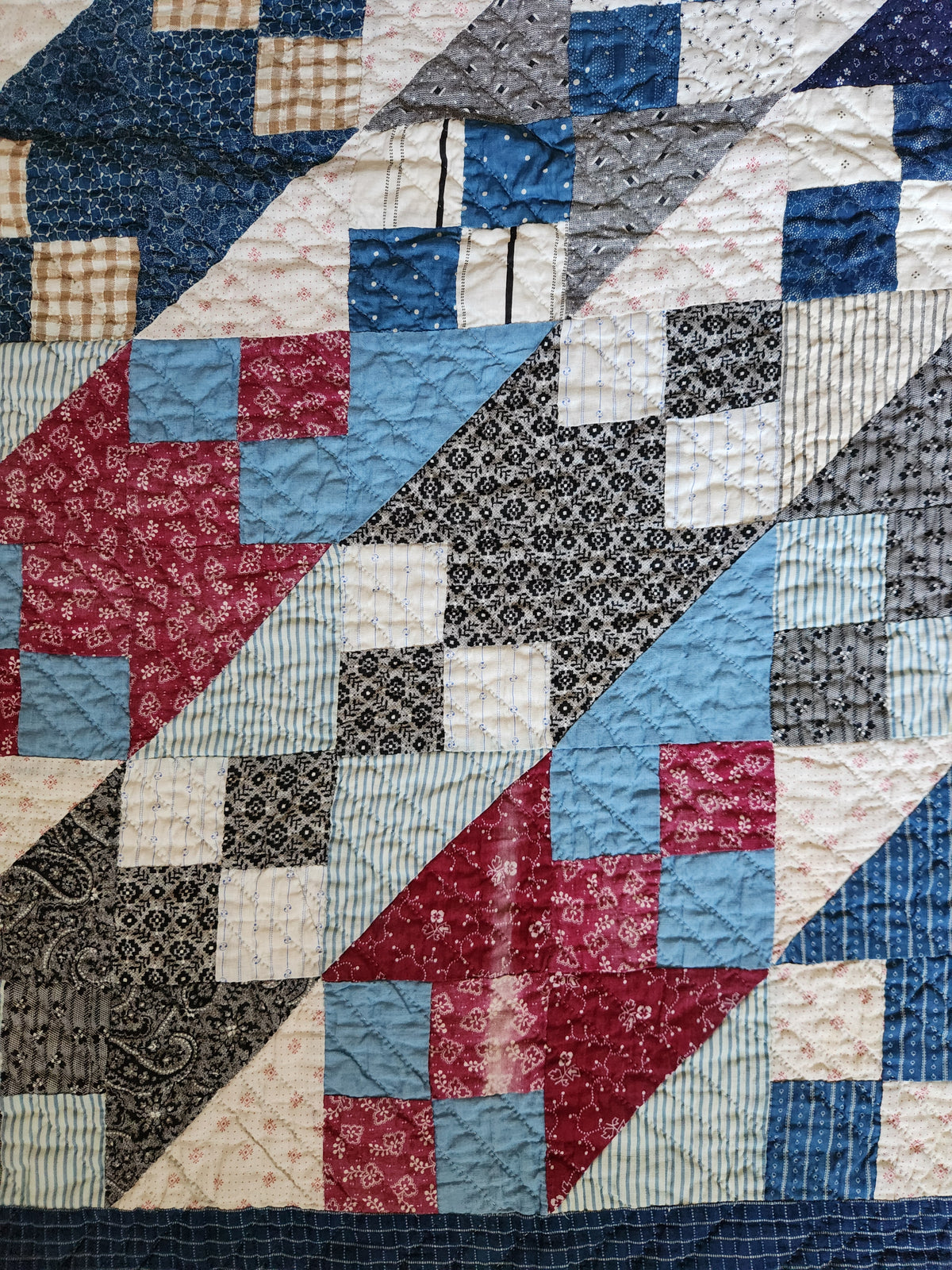 Antique Jacob’s Ladder Quilt c1900