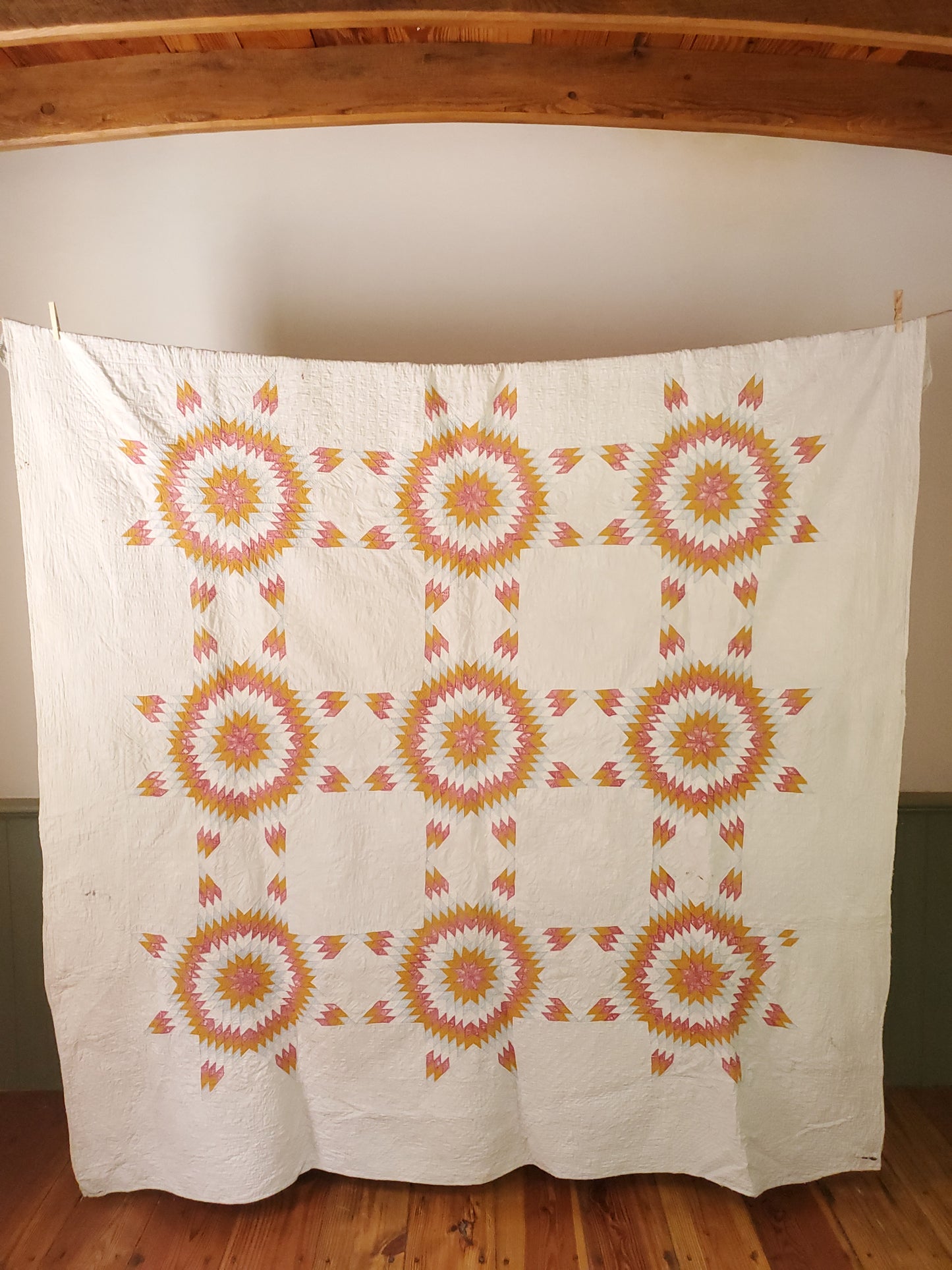 Antique Touching Stars Quilt