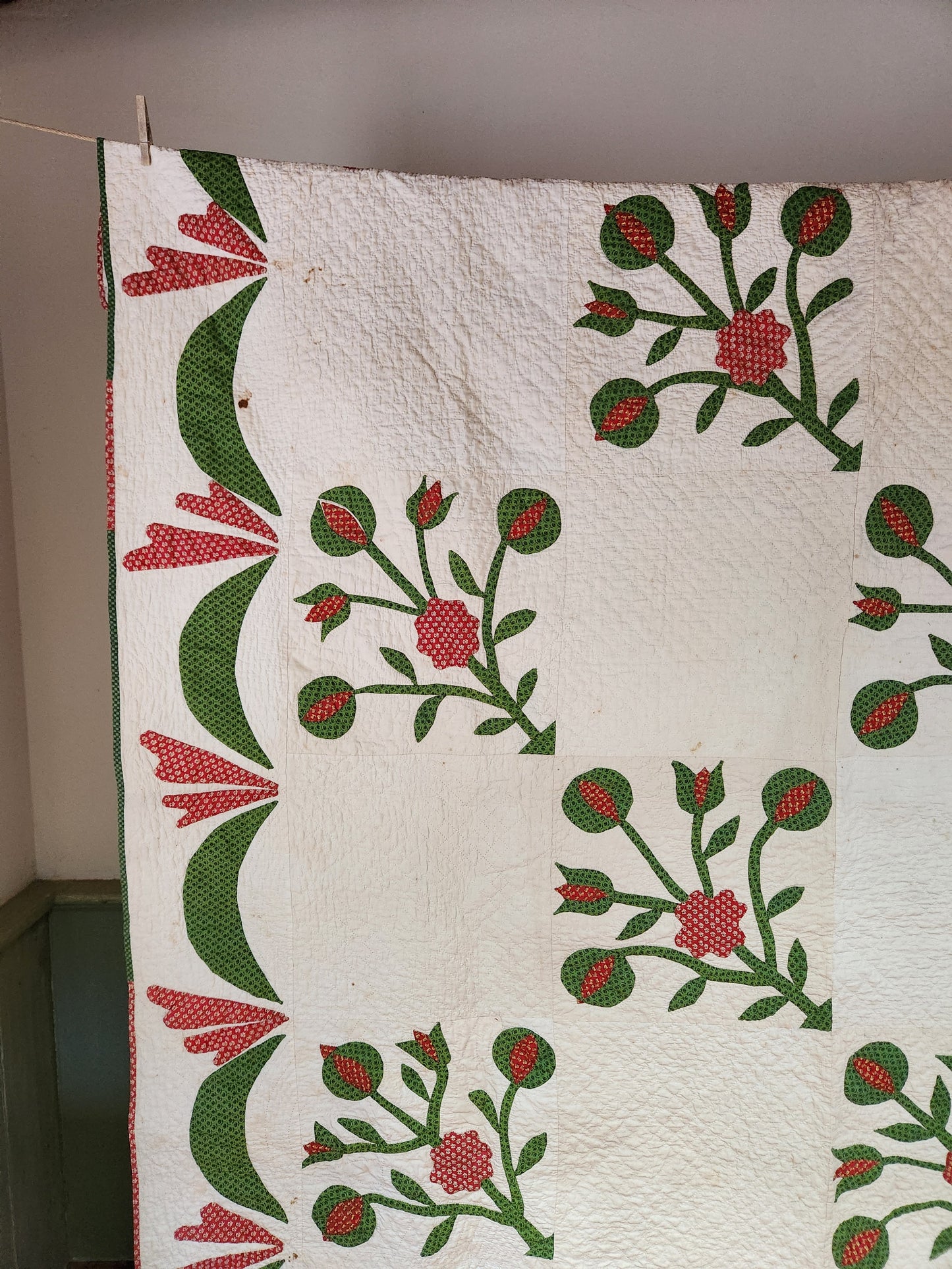 Mid 19th Century Applique Quilt, ca 1850