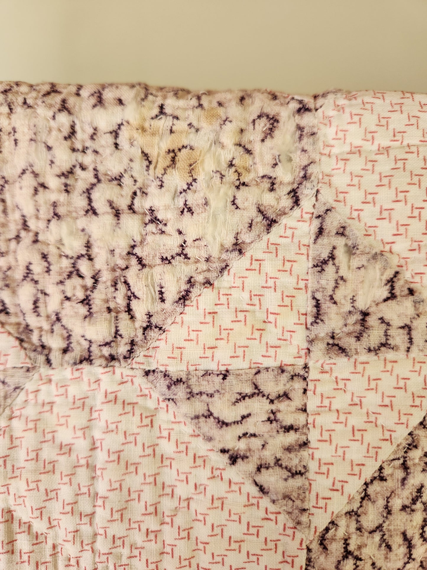 Antique Purple Snowball Quilt