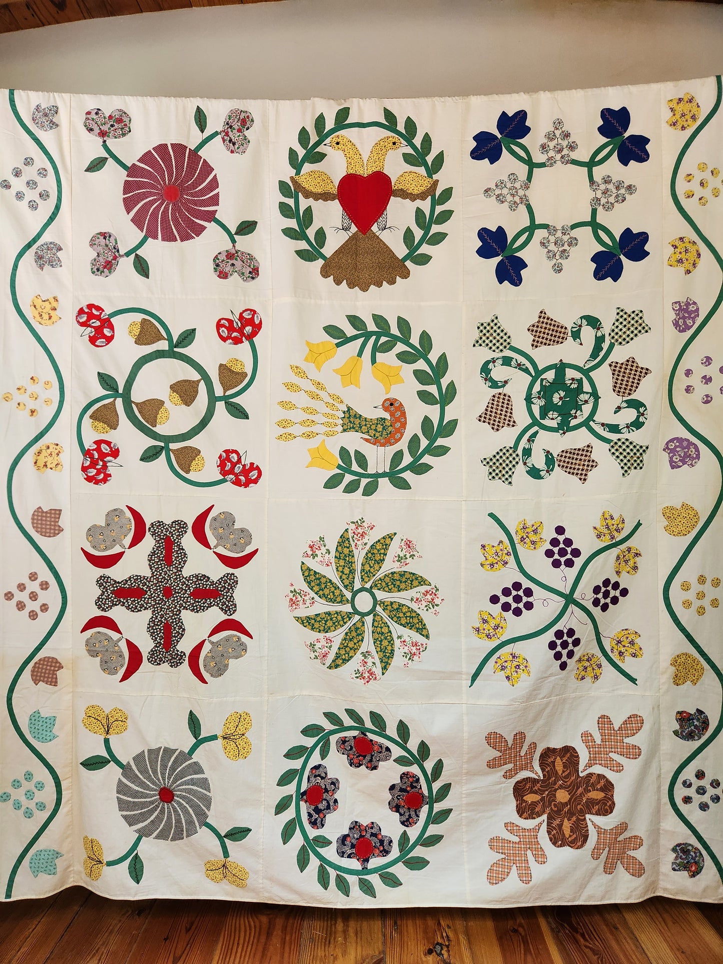 Vintage Hand Stitched Album Coverlet c1950 (B)
