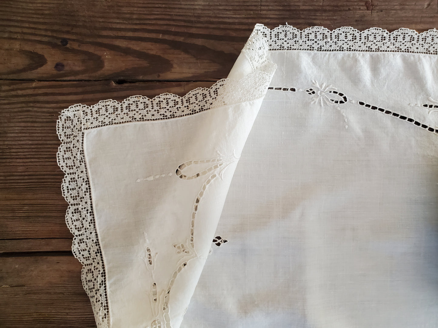 Antique Handmade Linen Table  Runner