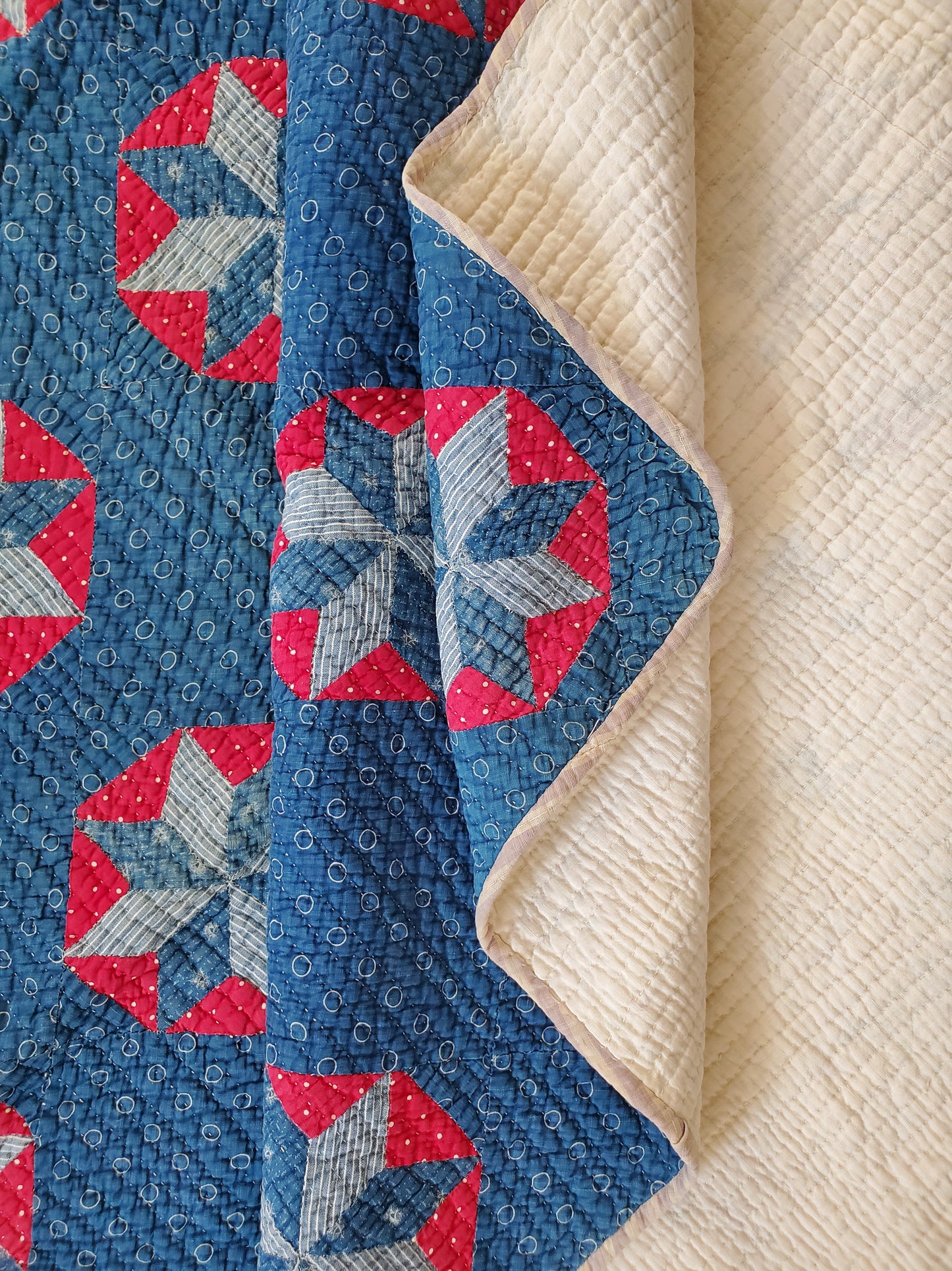 Stunning Red White & Blue Antique Star Quilt, ca 1900