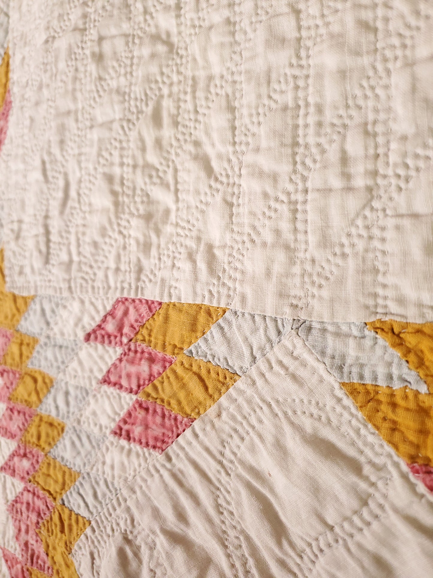 Antique Touching Stars Quilt