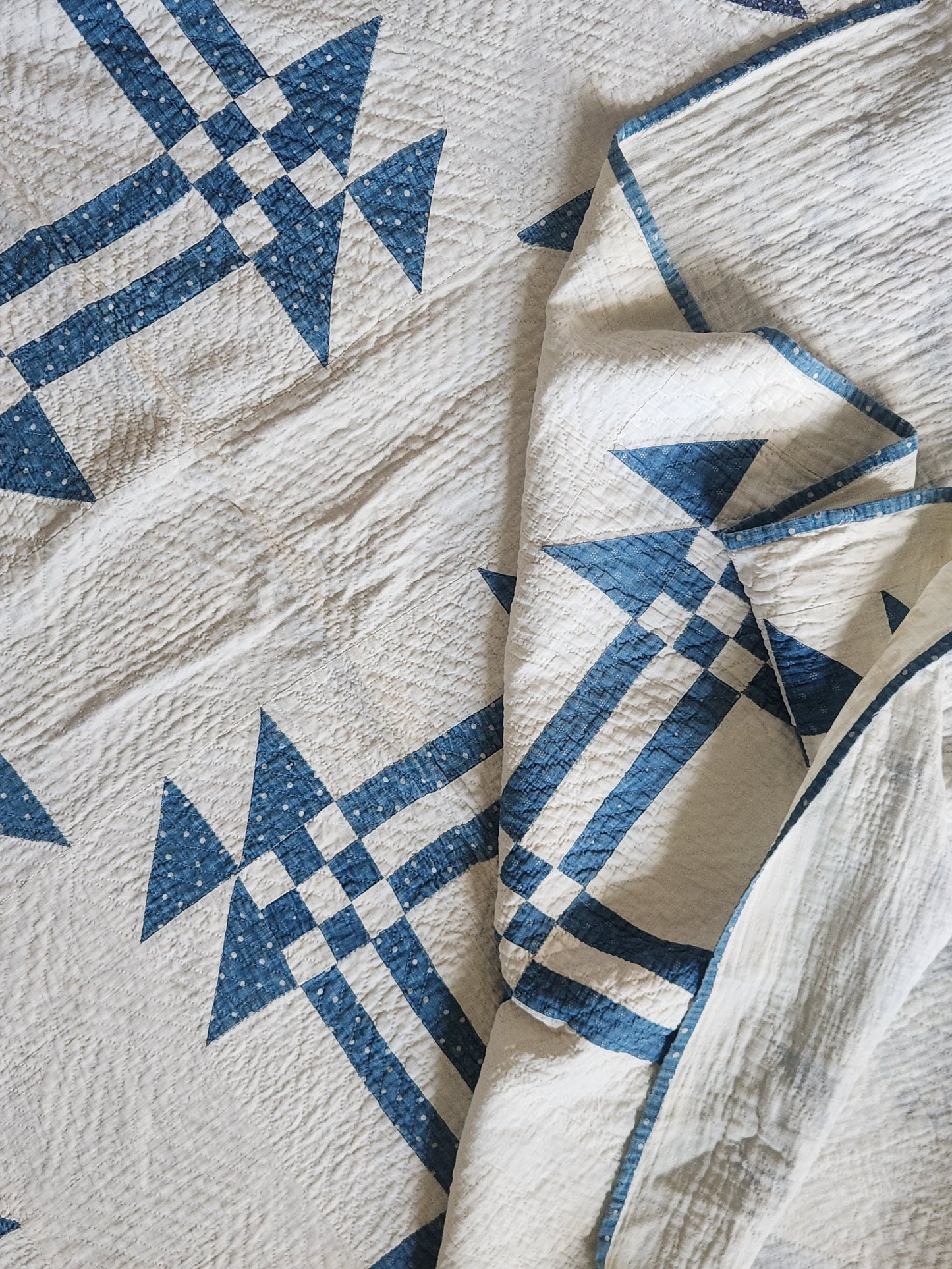 Antique Blue & White Missouri Puzzle Quilt