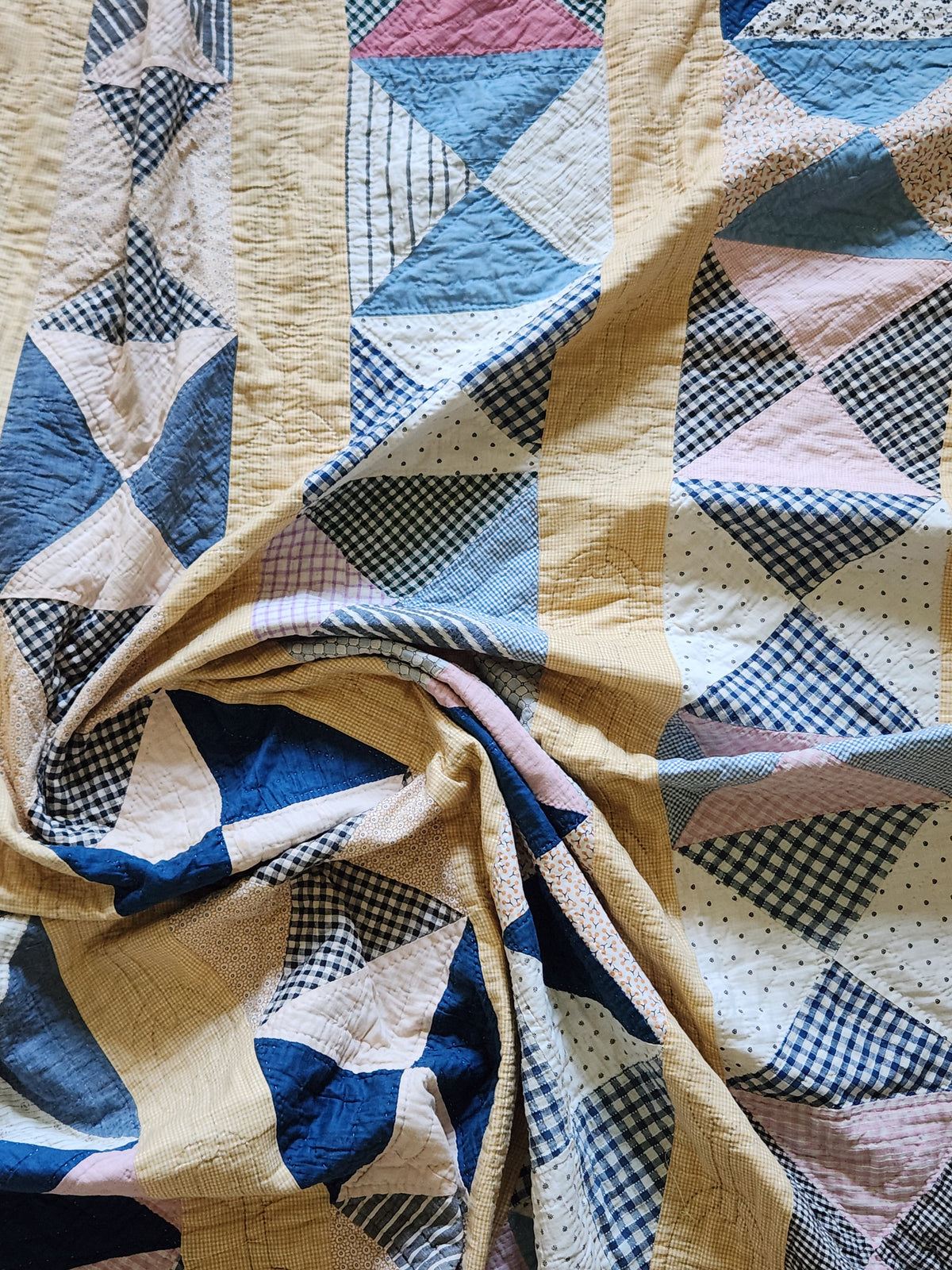 Antique Patchwork Chain Quilt c1920