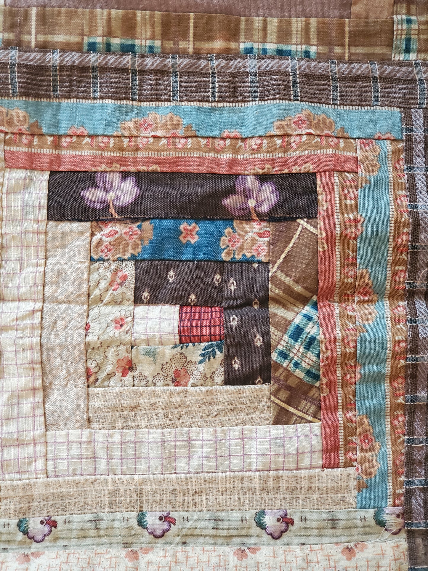 19th Century Antique Log Cabin Quilt