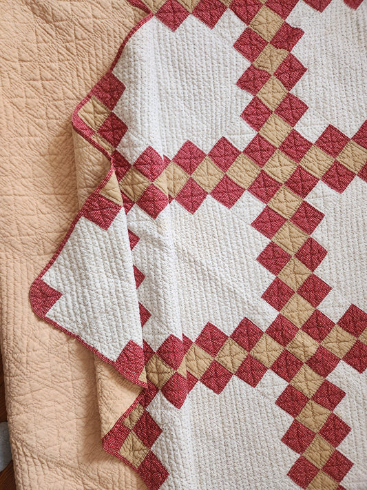 Late 19th Century Irish Chain Antique Quilt