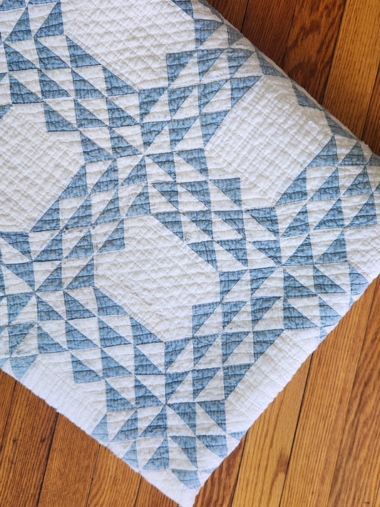 Antique Blue & White Ocean Waves Quilt c1900