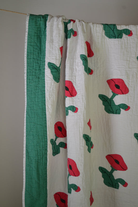 Vintage Poppy Applique Quilt ca 1940