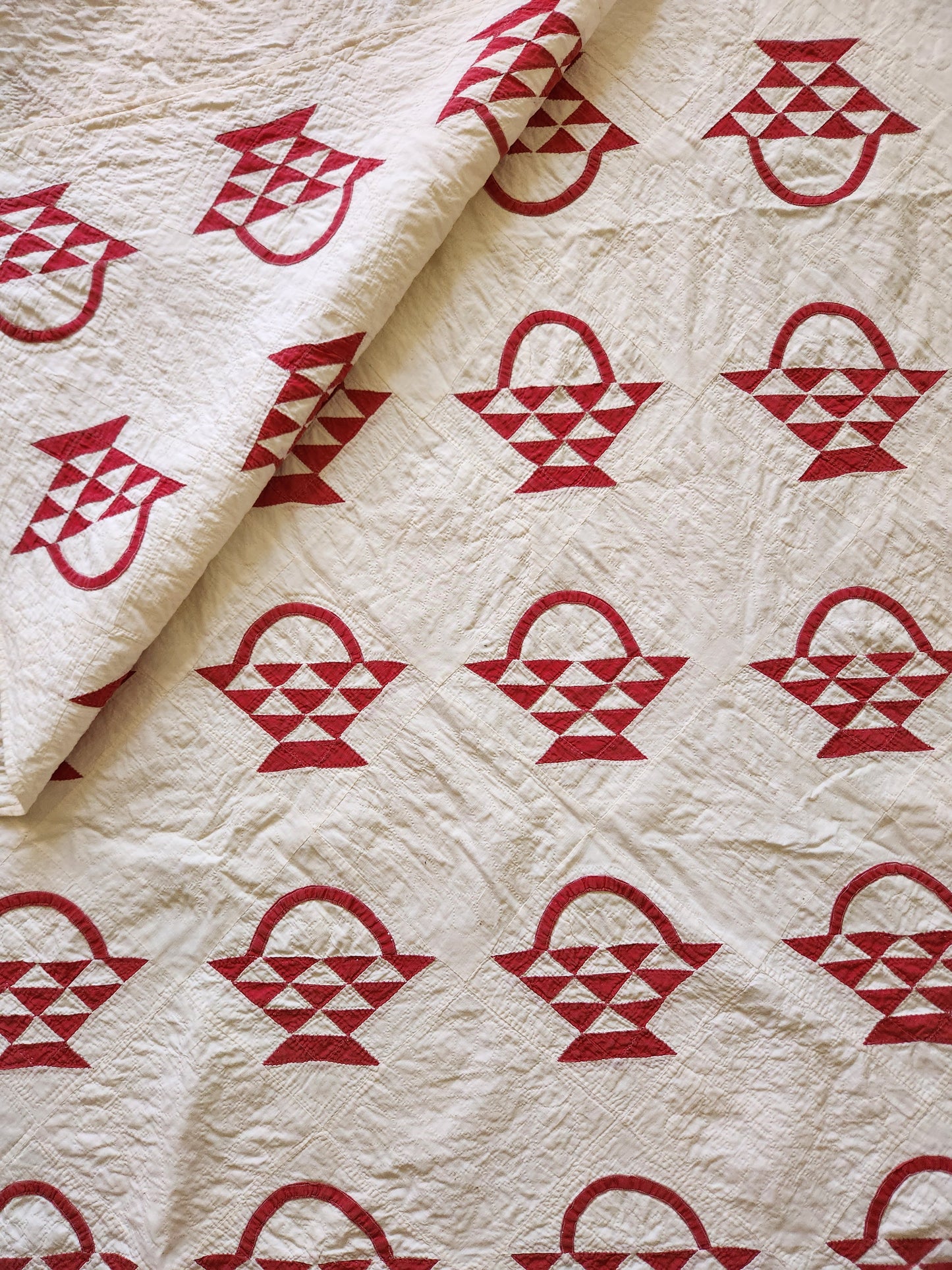 Antique Red & White Baskets Quilt