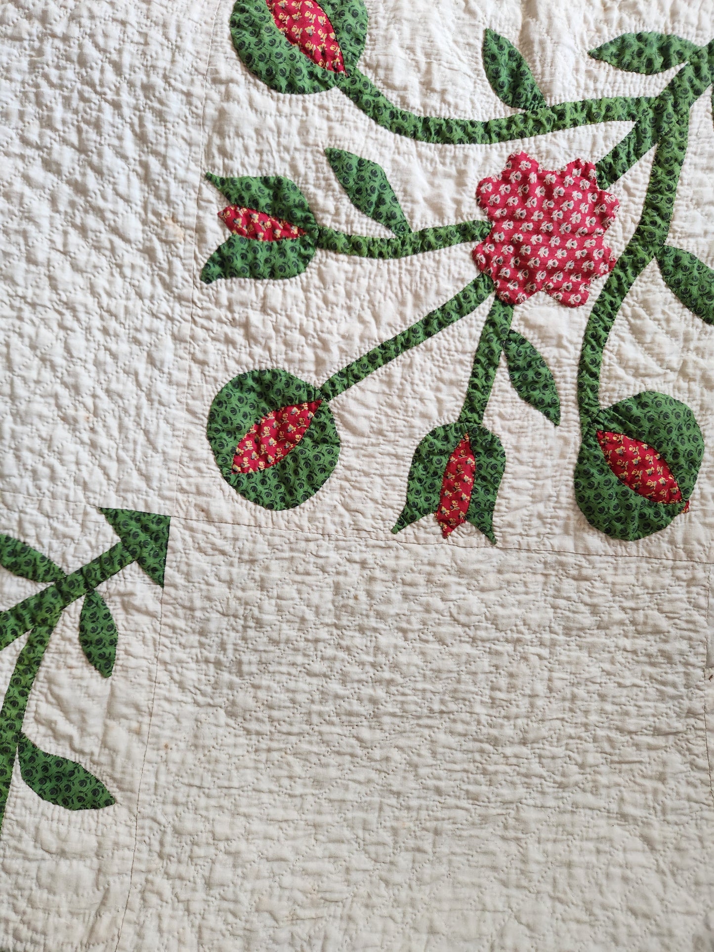 Mid 19th Century Applique Quilt, ca 1850