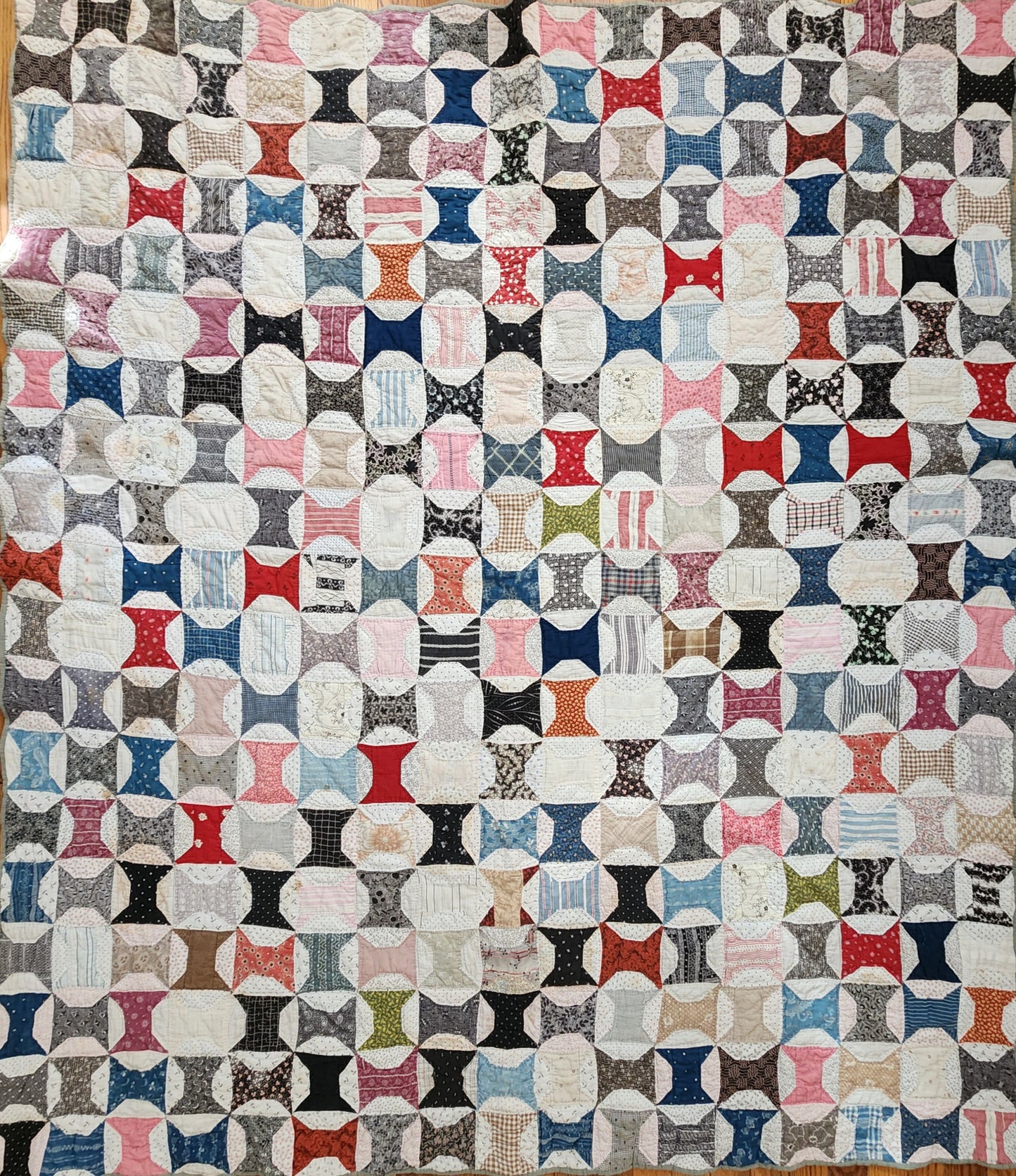 Antique Spools Quilt c1900
