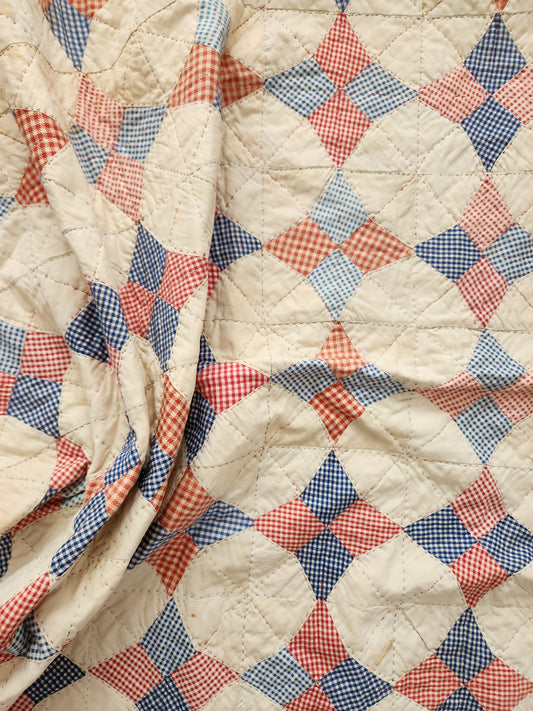 Vintage Humming Bird Quilt c1950