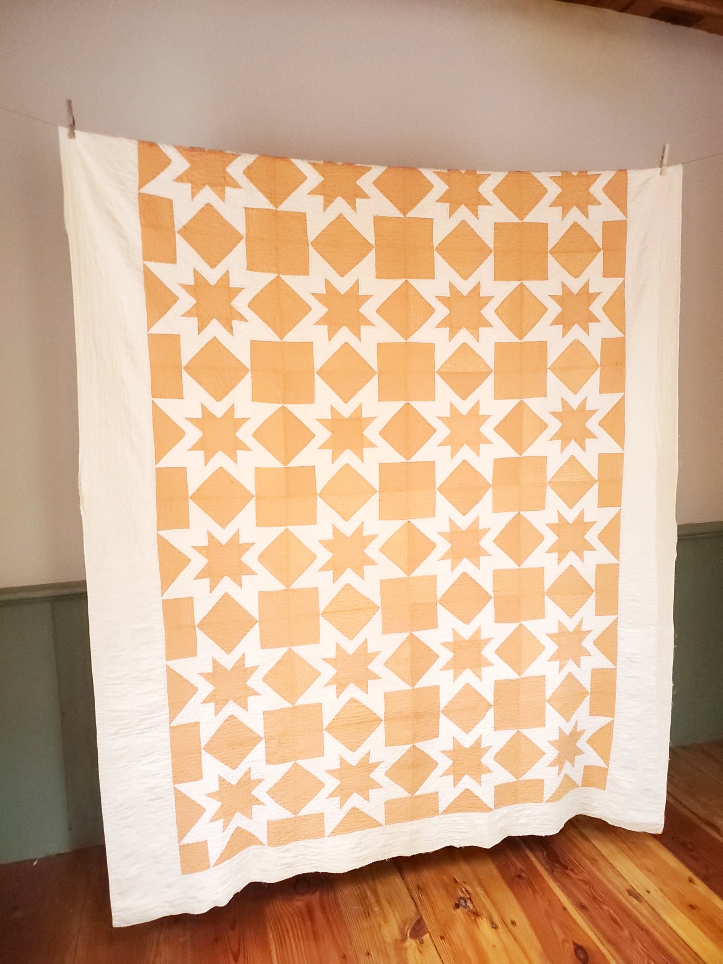 Peachy Star Vintage Quilt