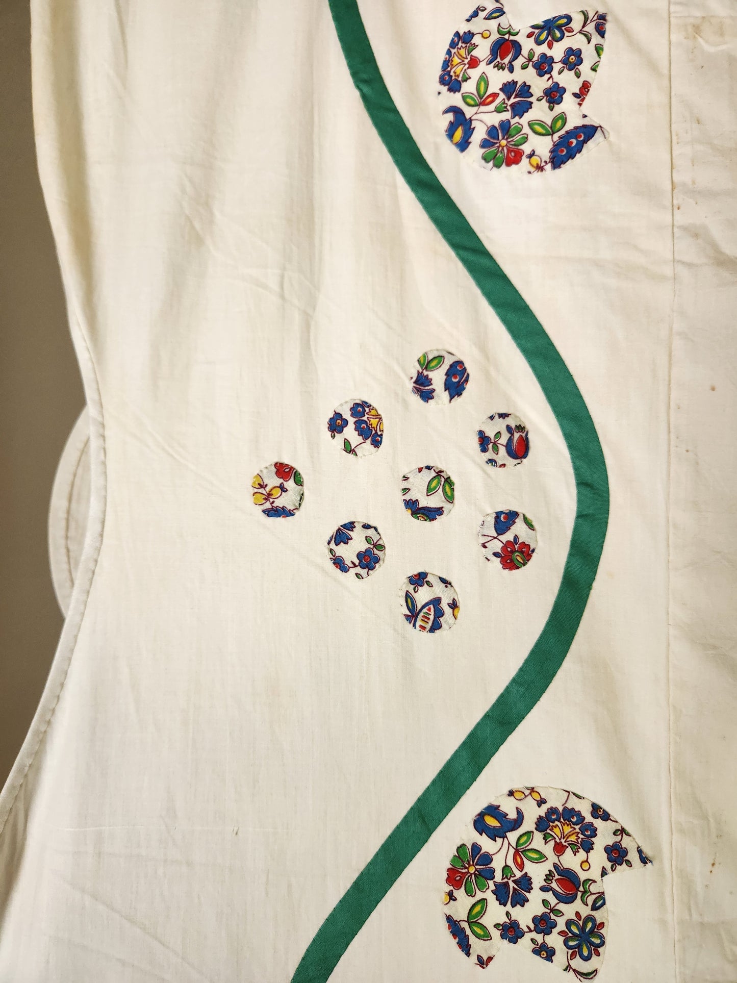 Vintage Hand Stitched Album Coverlet c1950 (A)