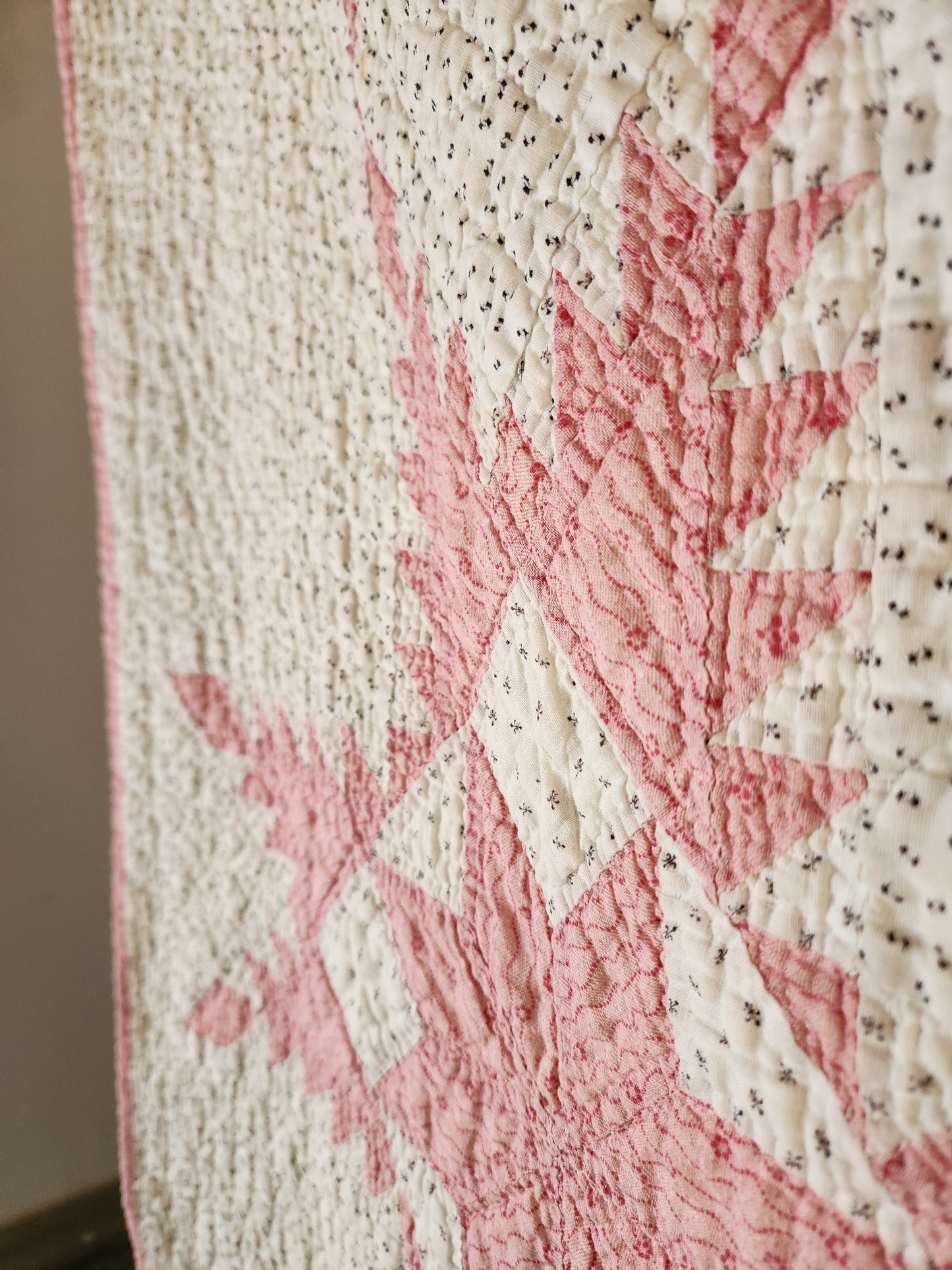 Antique Pink and White Feathered Star Quilt c1890