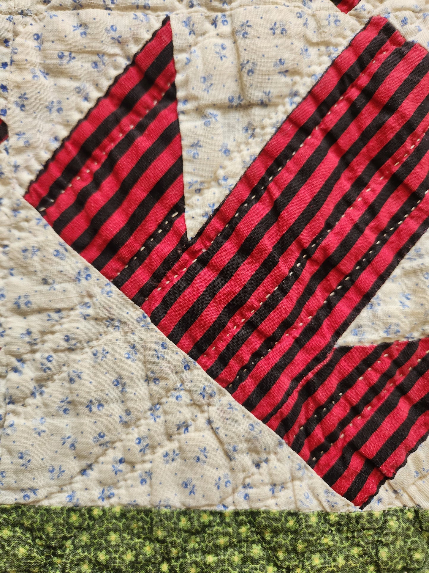 Antique 19th Century Red & Green Capital T Quilt