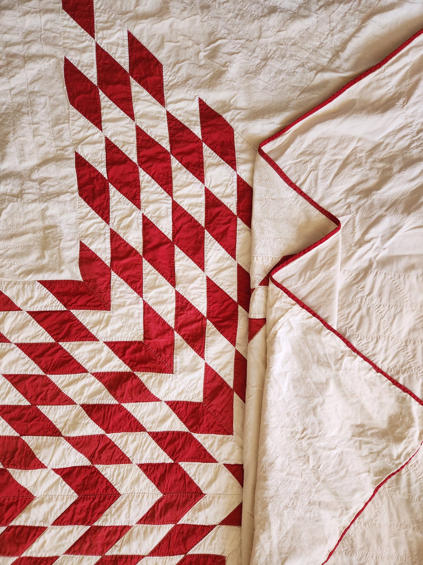 Antique Red and White Lone Star Quilted Coverlet c1900