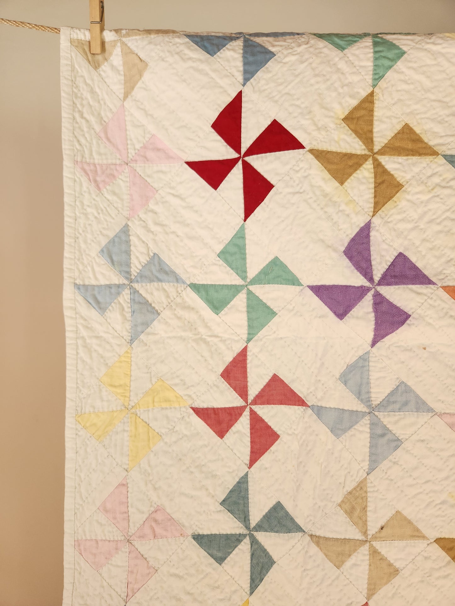Vintage Pinwheel Crib Quilt