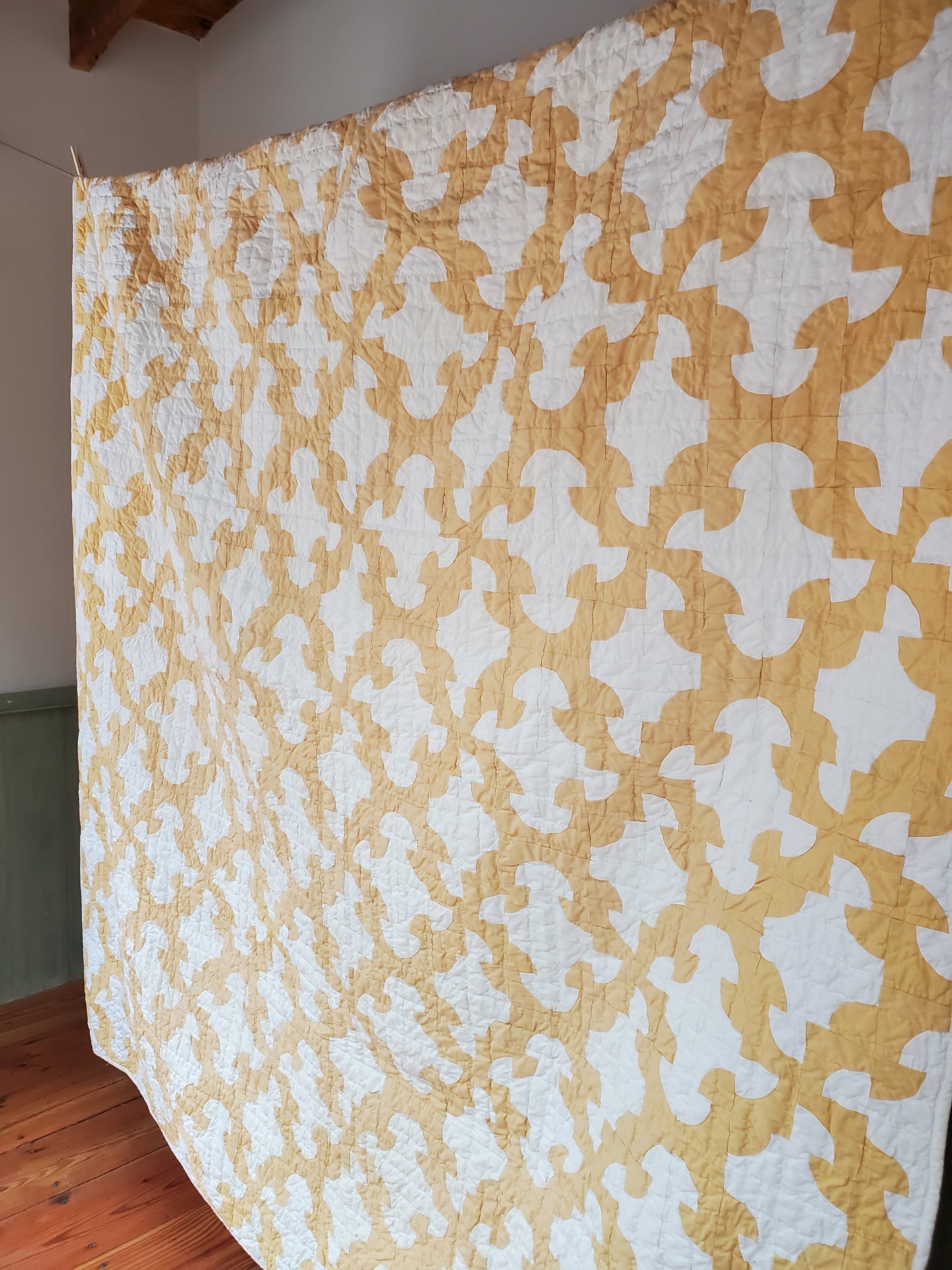 Yellow & White Drunkard's Path Vintage Quilt