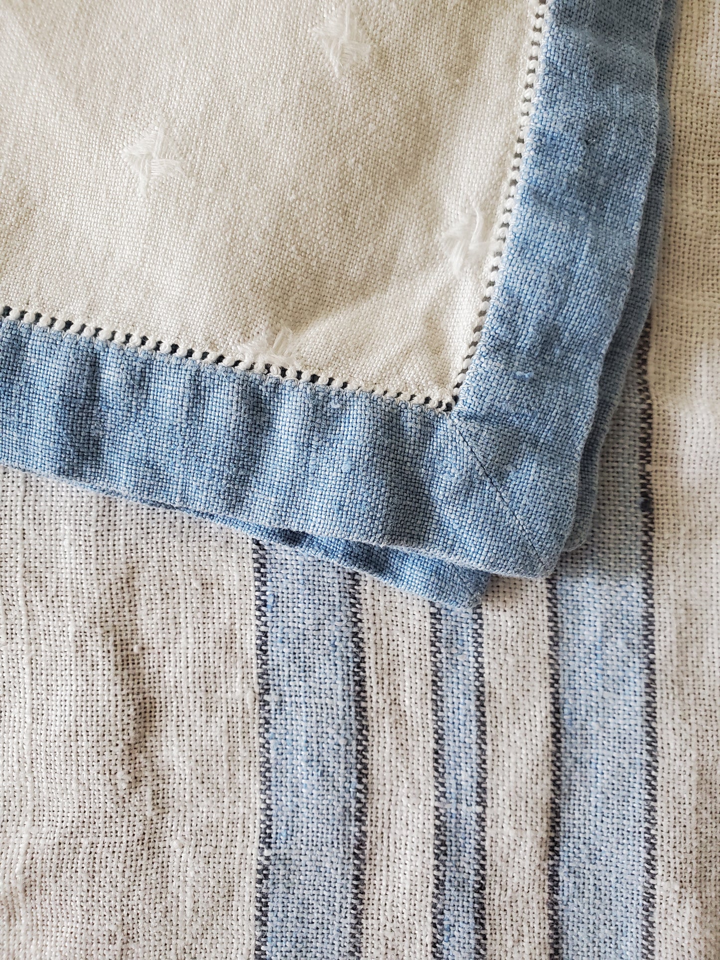 Set of 3 Blue and White Vintage Linen Napkins