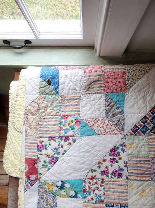 Vintage Feed Sack Quilt, ca 1930