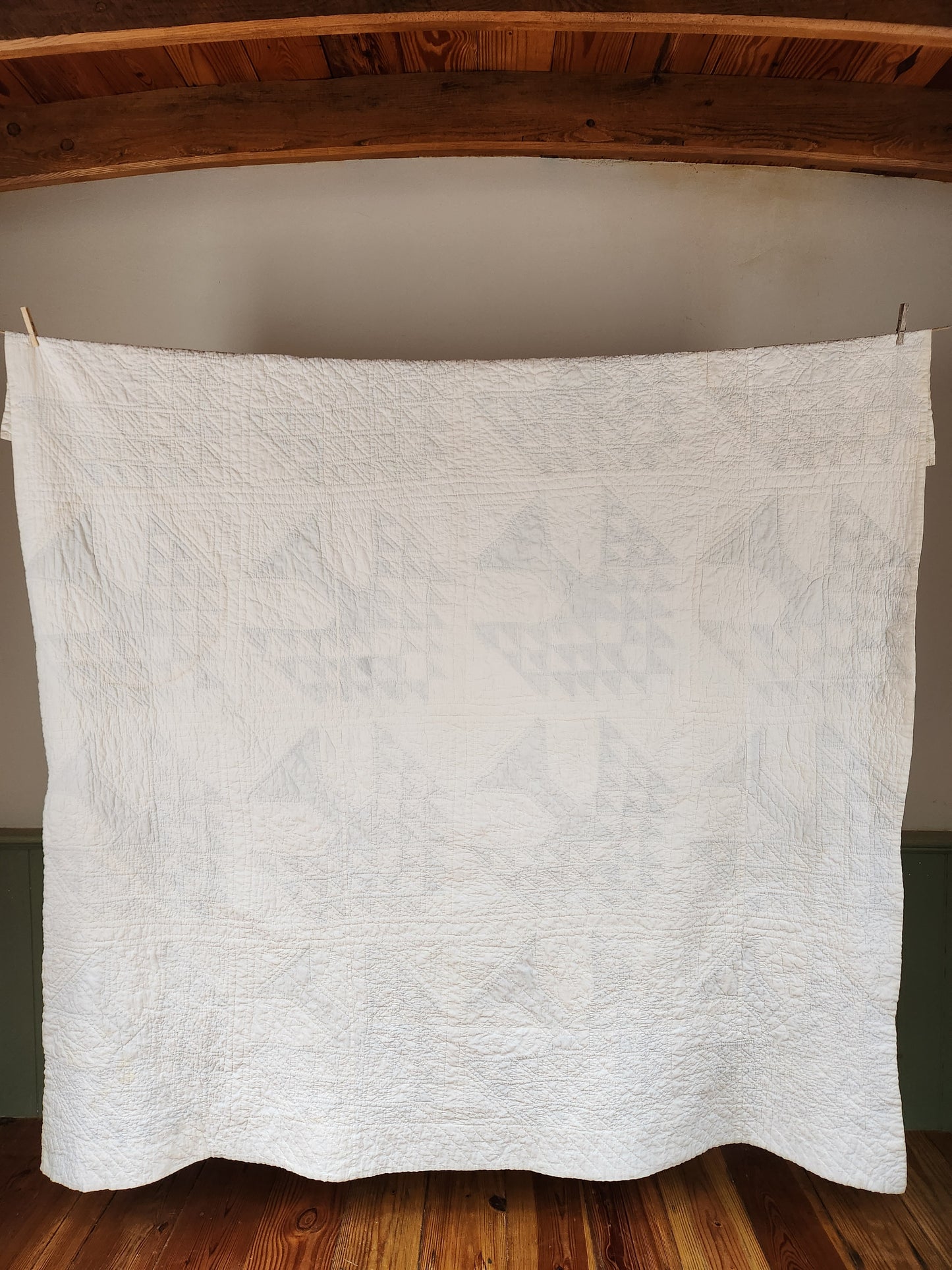 Antique Green and White Tree of Life Quilt