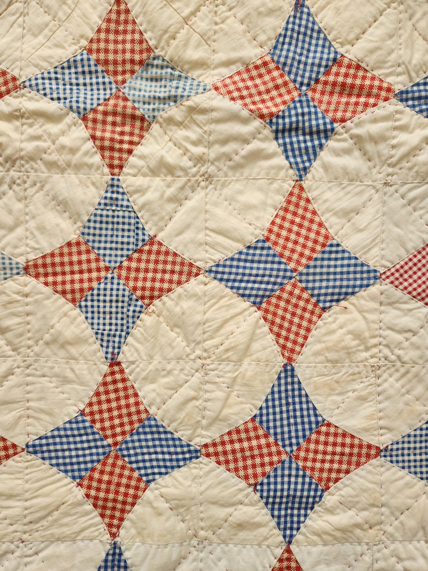 Vintage Humming Bird Quilt c1950