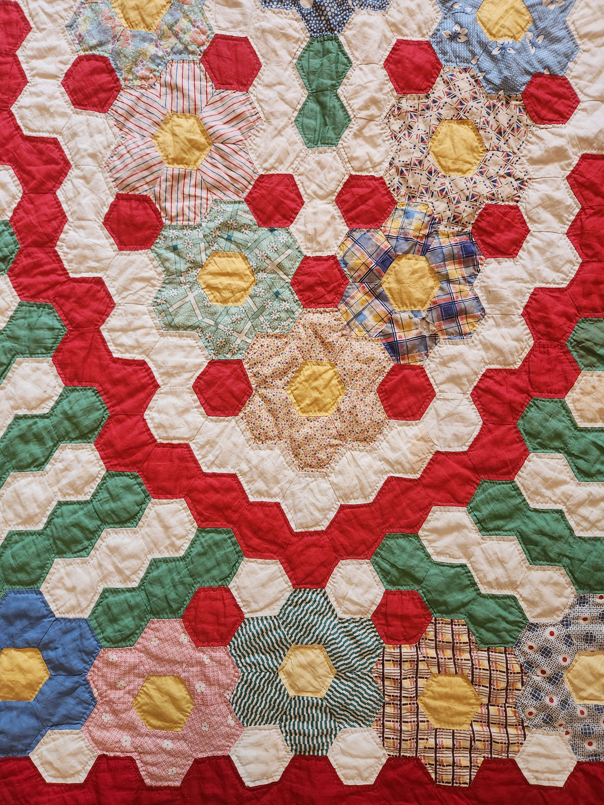 Vintage Hexagon Medallion Quilt