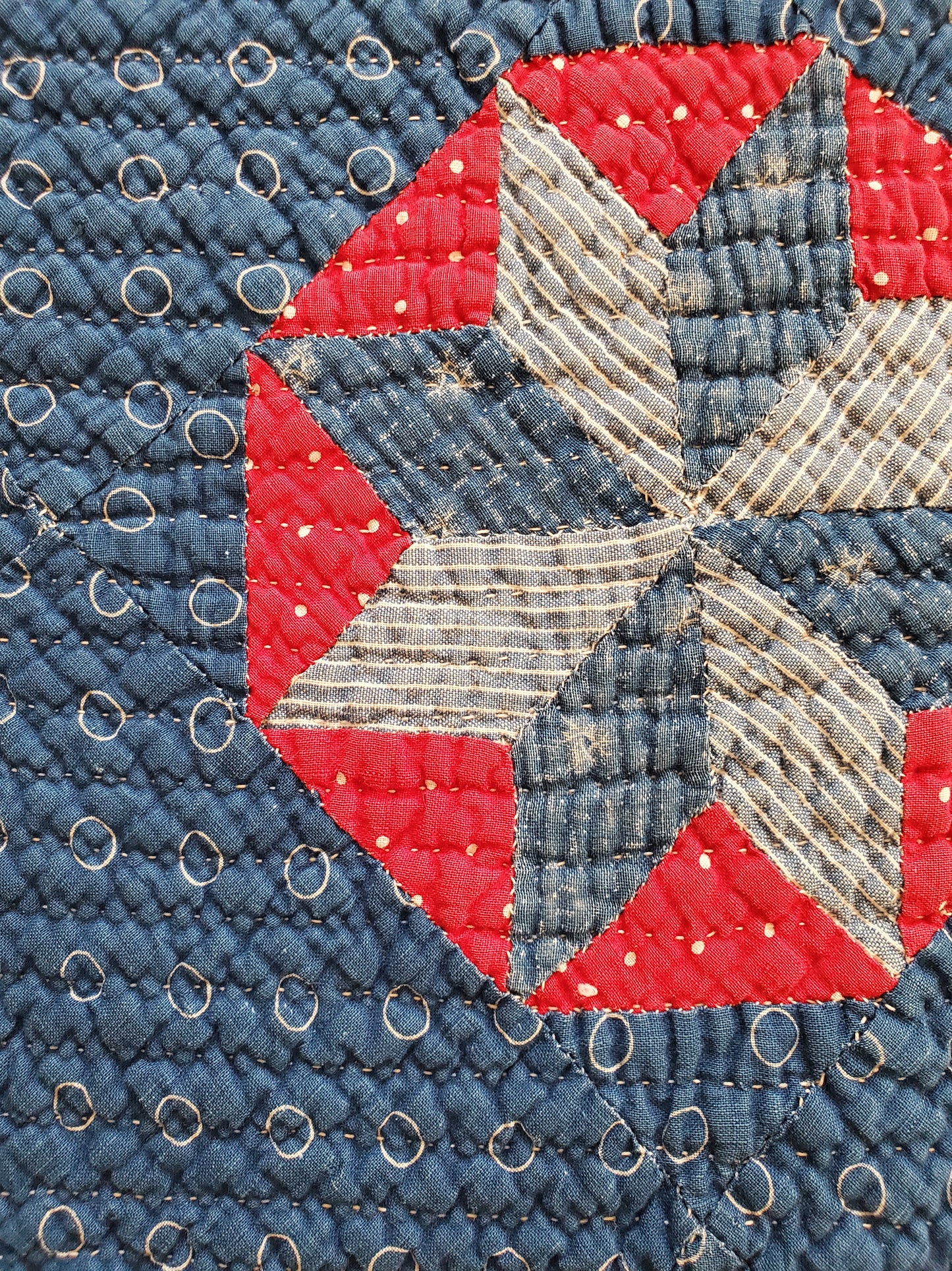 Stunning Red White & Blue Antique Star Quilt, ca 1900